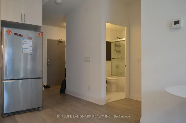 591 Sheppard Ave #808, Toronto 3