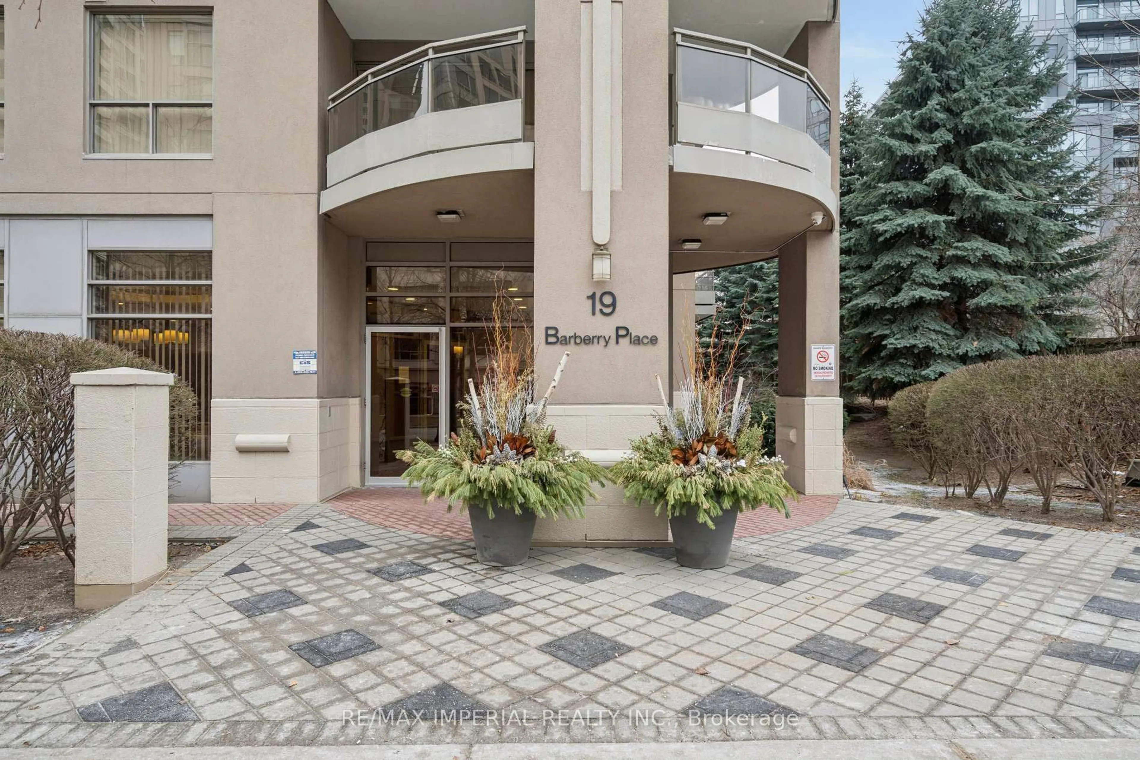 Unknown for 19 Barberry Pl #307, Toronto Ontario M2K 3E3