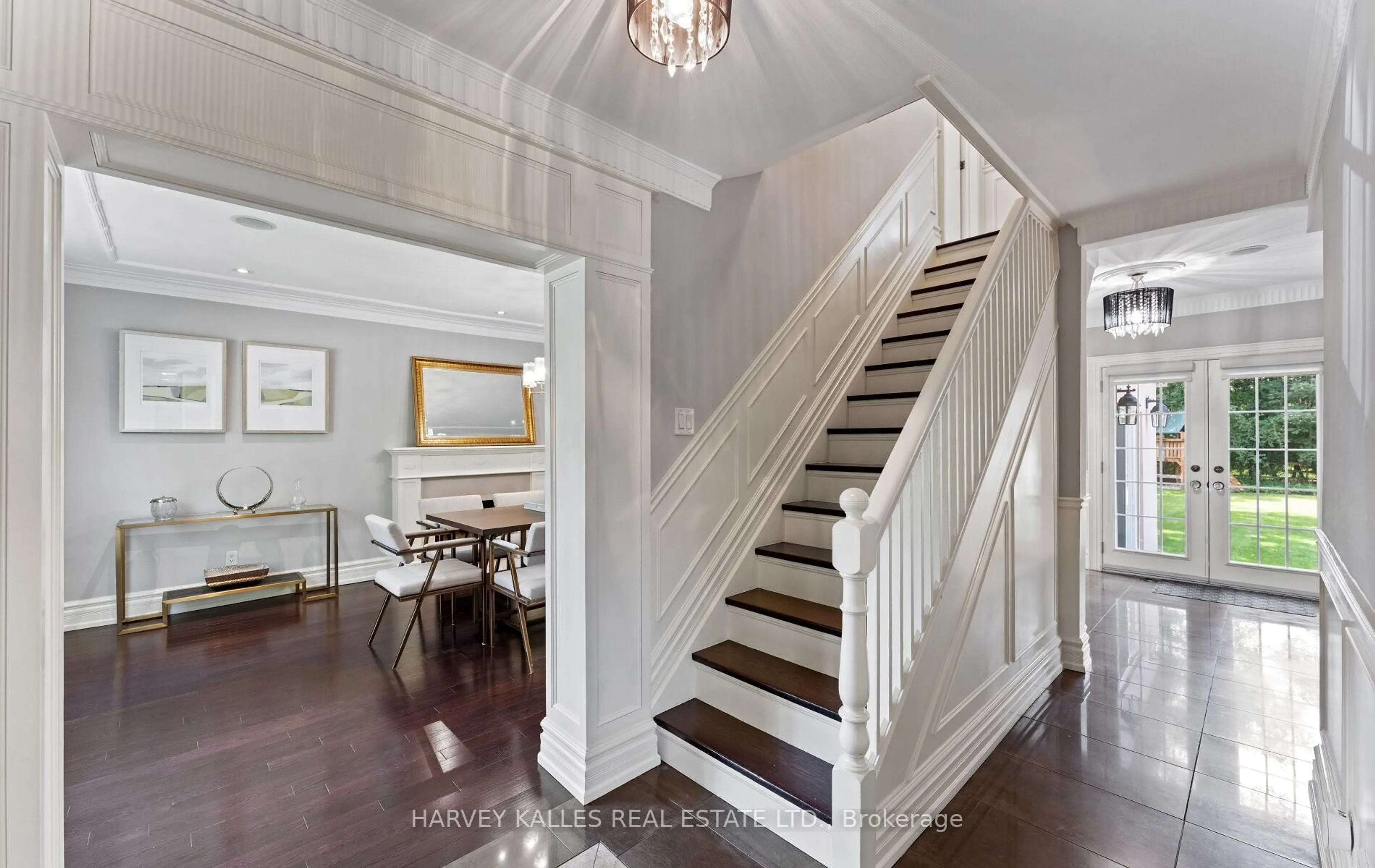 Unknown for 112 Mason Blvd, Toronto Ontario M5M 3E3