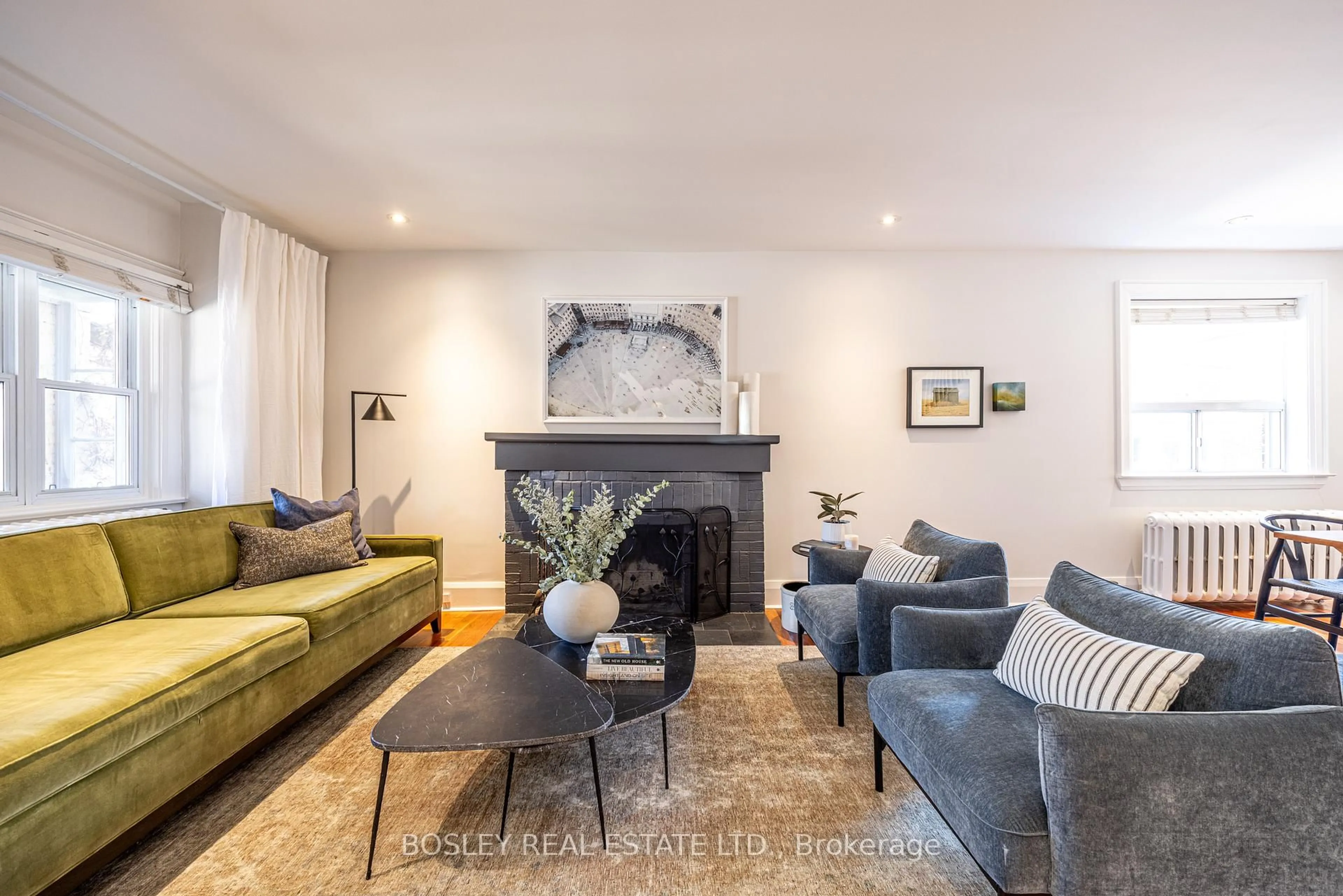 Living room with furniture, unknown for 65 Benson Ave, Toronto Ontario M6G 2H7