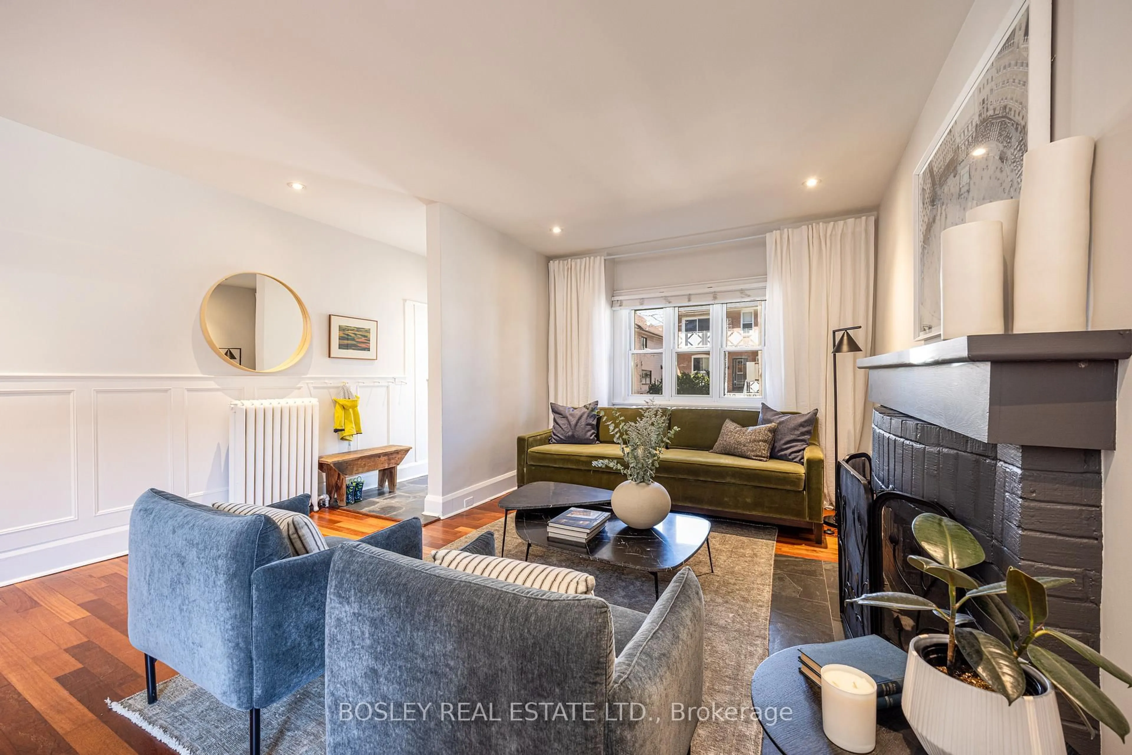 Living room with furniture, unknown for 65 Benson Ave, Toronto Ontario M6G 2H7