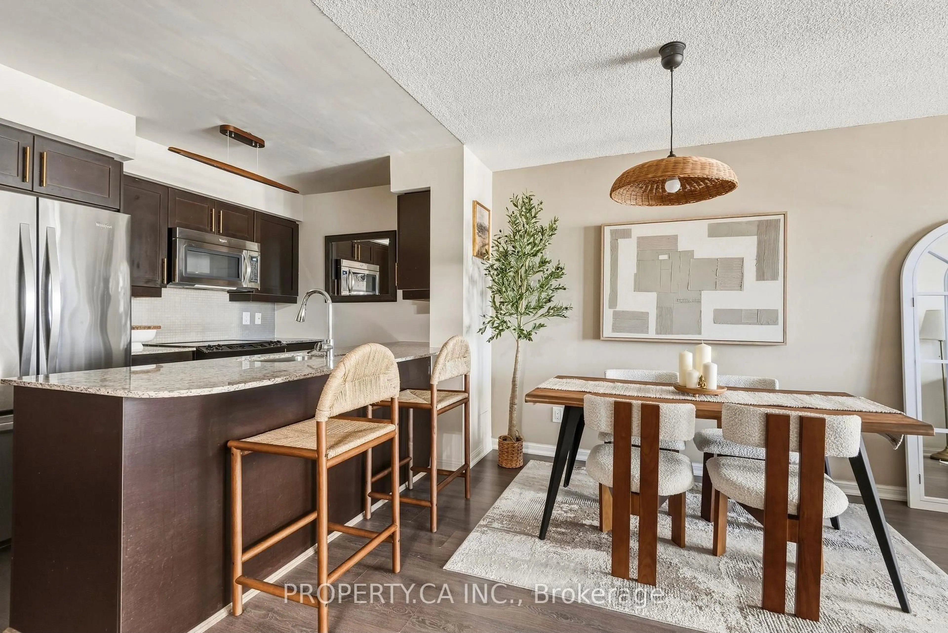 Open concept kitchen, unknown for 35 Bastion St #1604, Toronto Ontario M5V 0C2