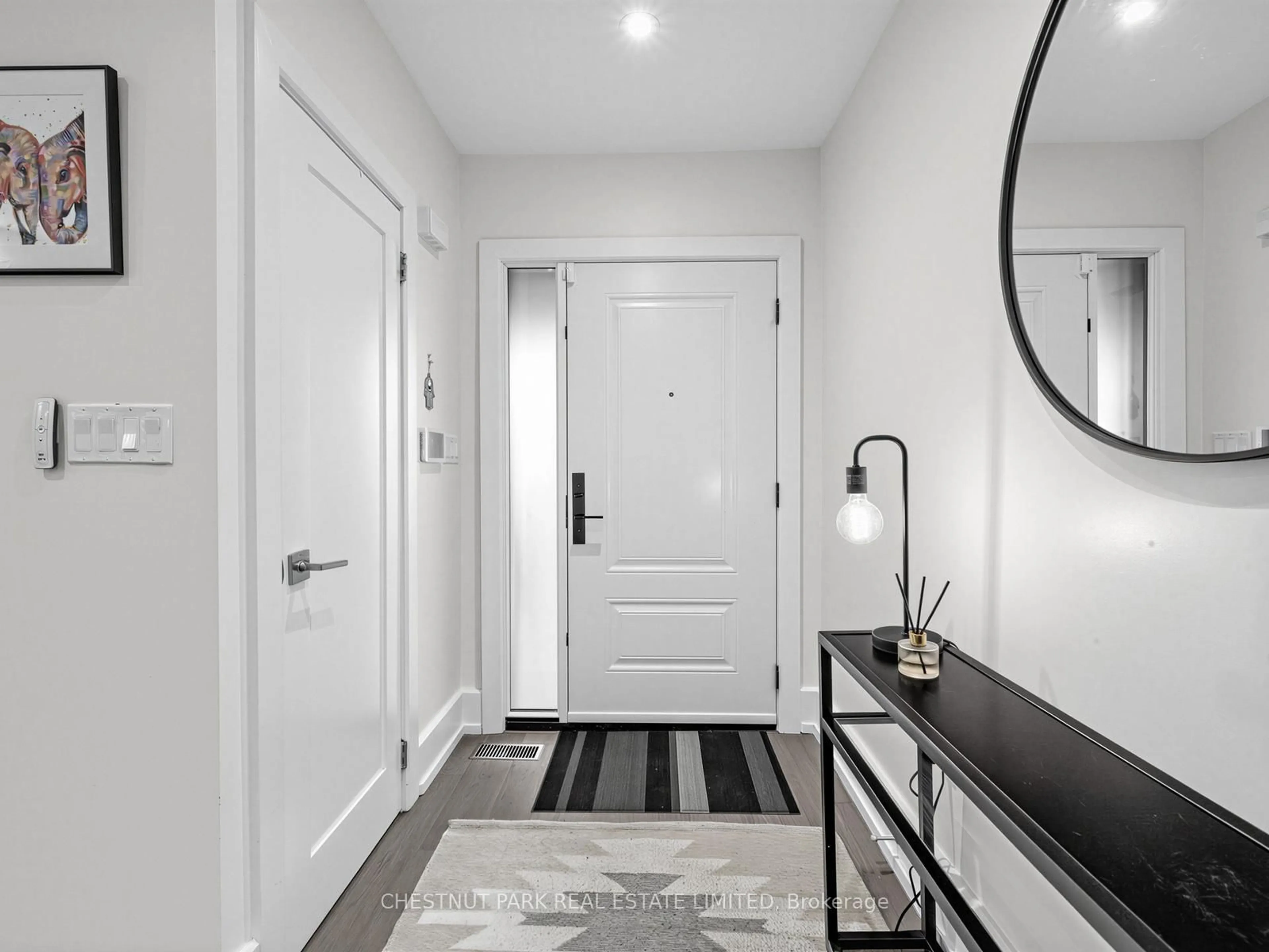 Indoor entryway for 209 Robina Ave, Toronto Ontario M6C 3Y9