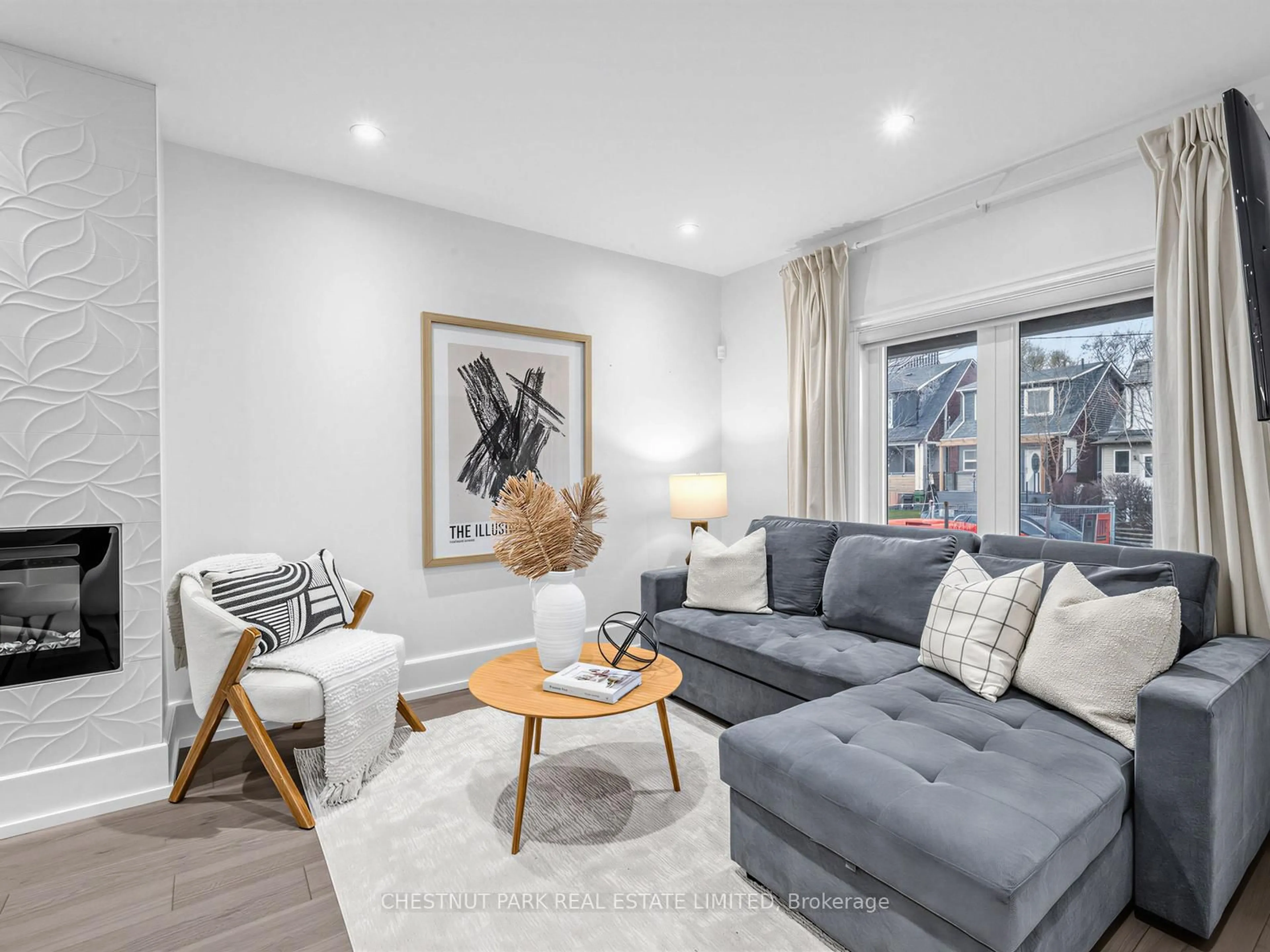 Living room with furniture, unknown for 209 Robina Ave, Toronto Ontario M6C 3Y9