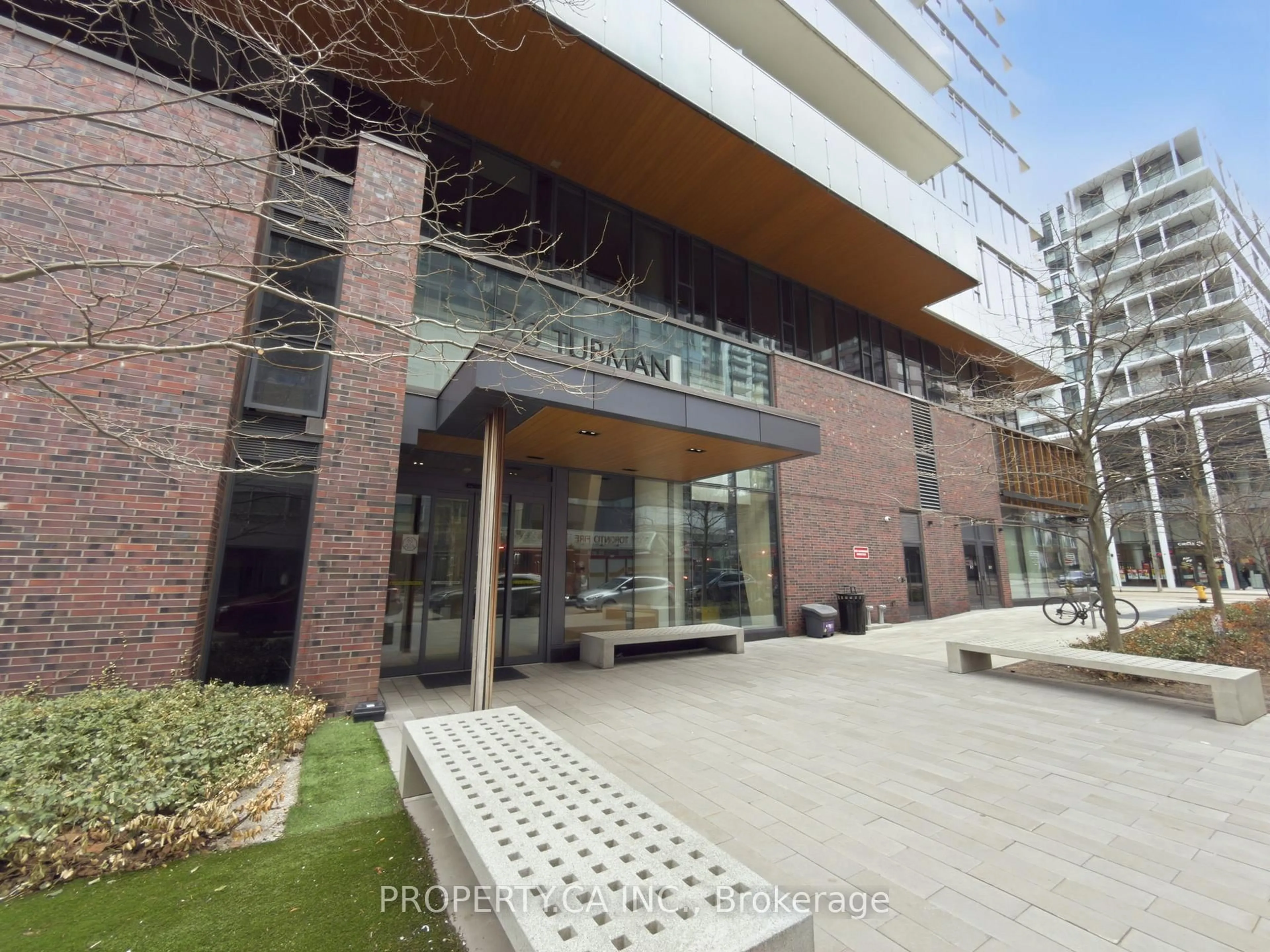 Indoor foyer for 20 Tubman Ave #2005, Toronto Ontario M5A 0M5