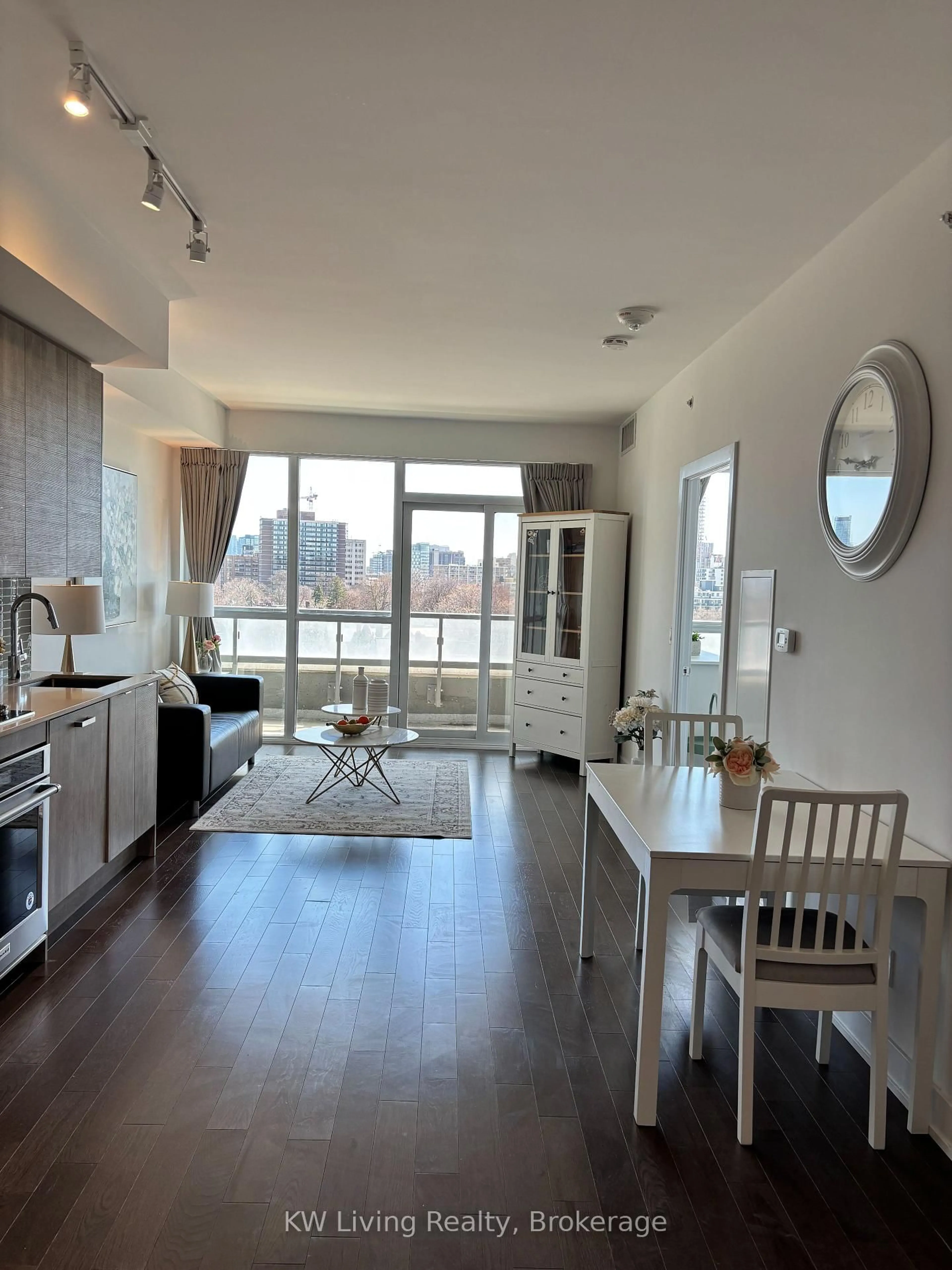 Unknown for 181 Bedford Rd #708, Toronto Ontario M5R 0C2