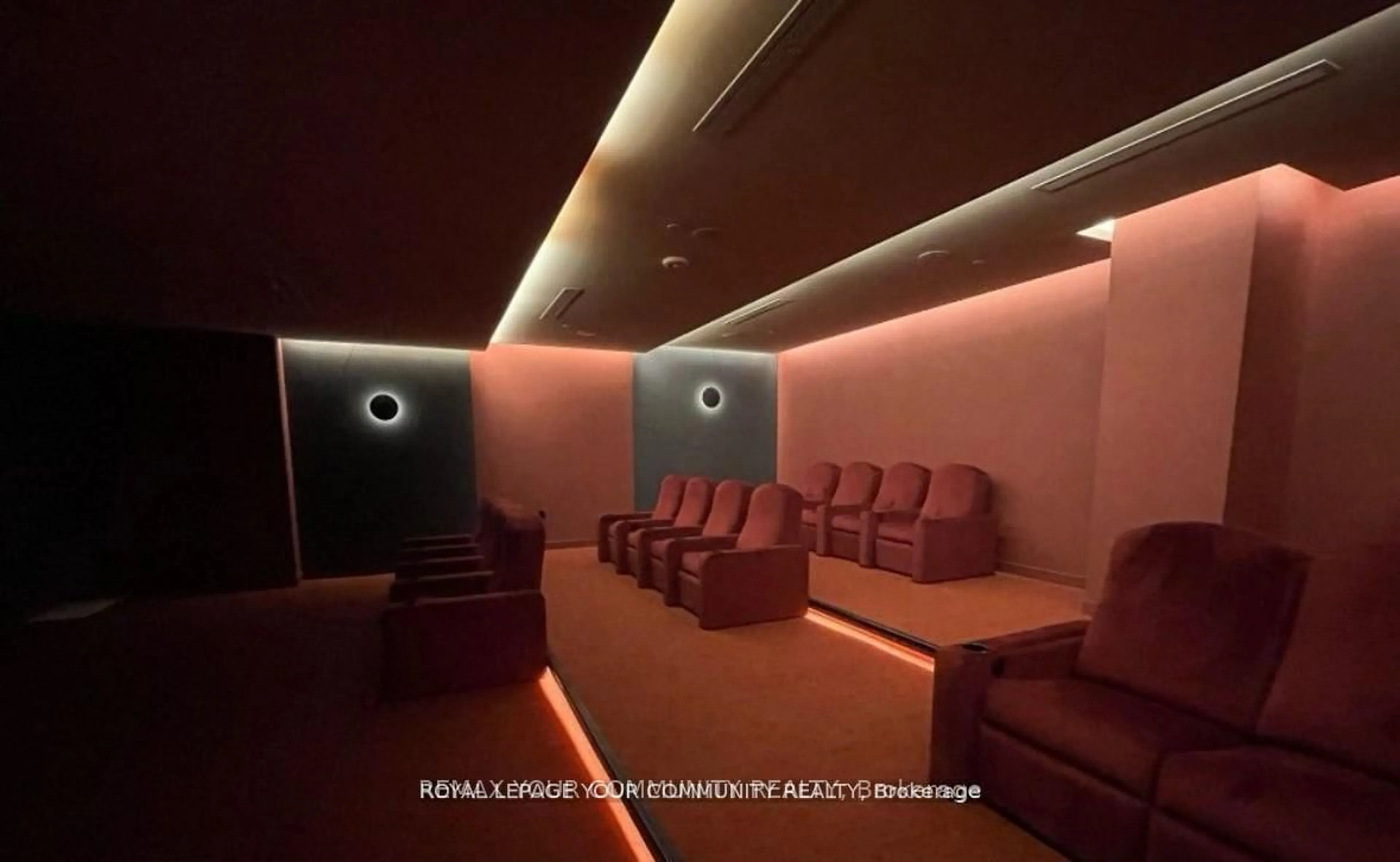 Home theater for 70 Princess St #1005, Toronto Ontario M5A 0X6