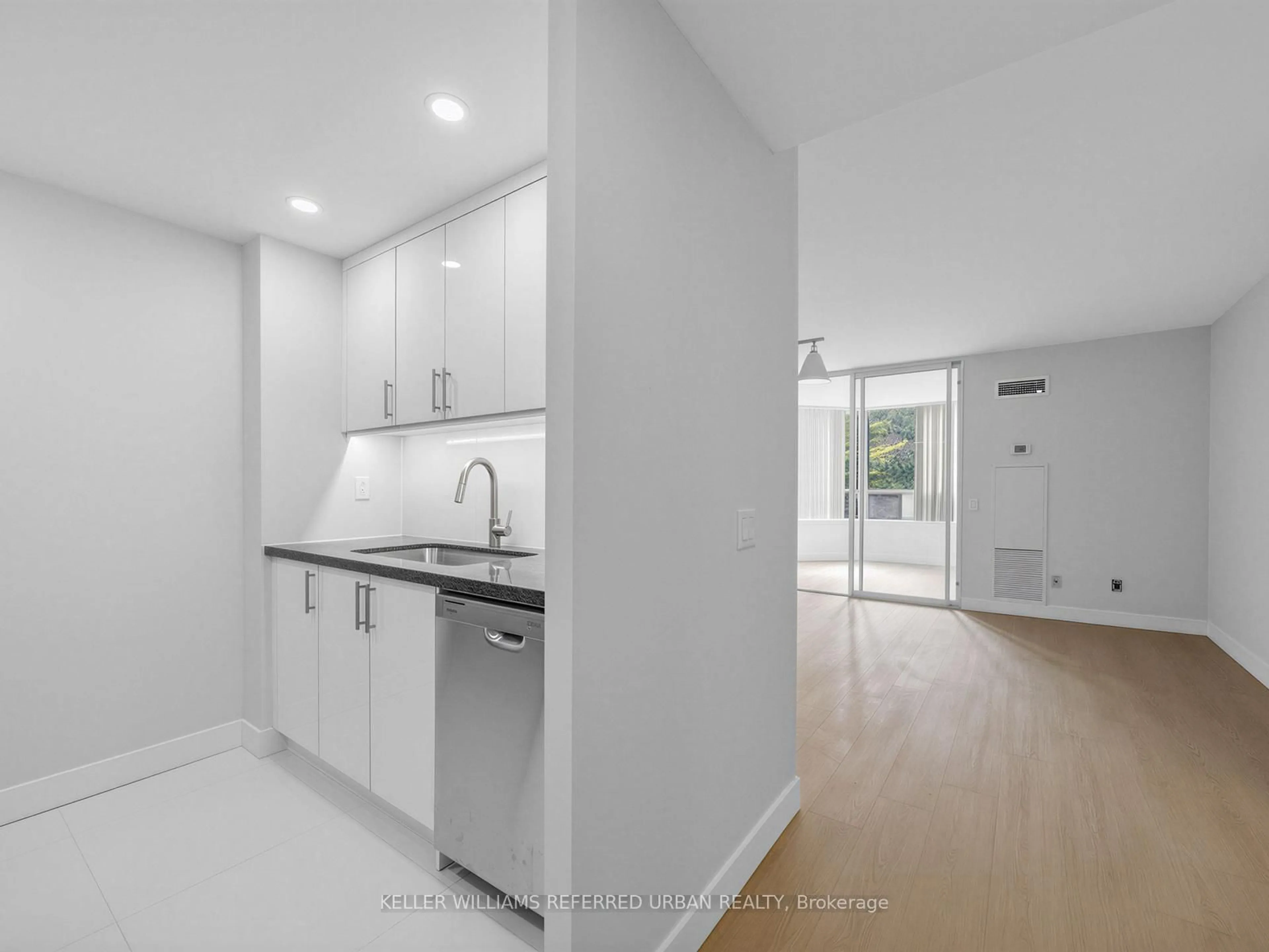 Open concept kitchen, unknown for 7 Bishop Ave #217, Toronto Ontario M2M 4J4