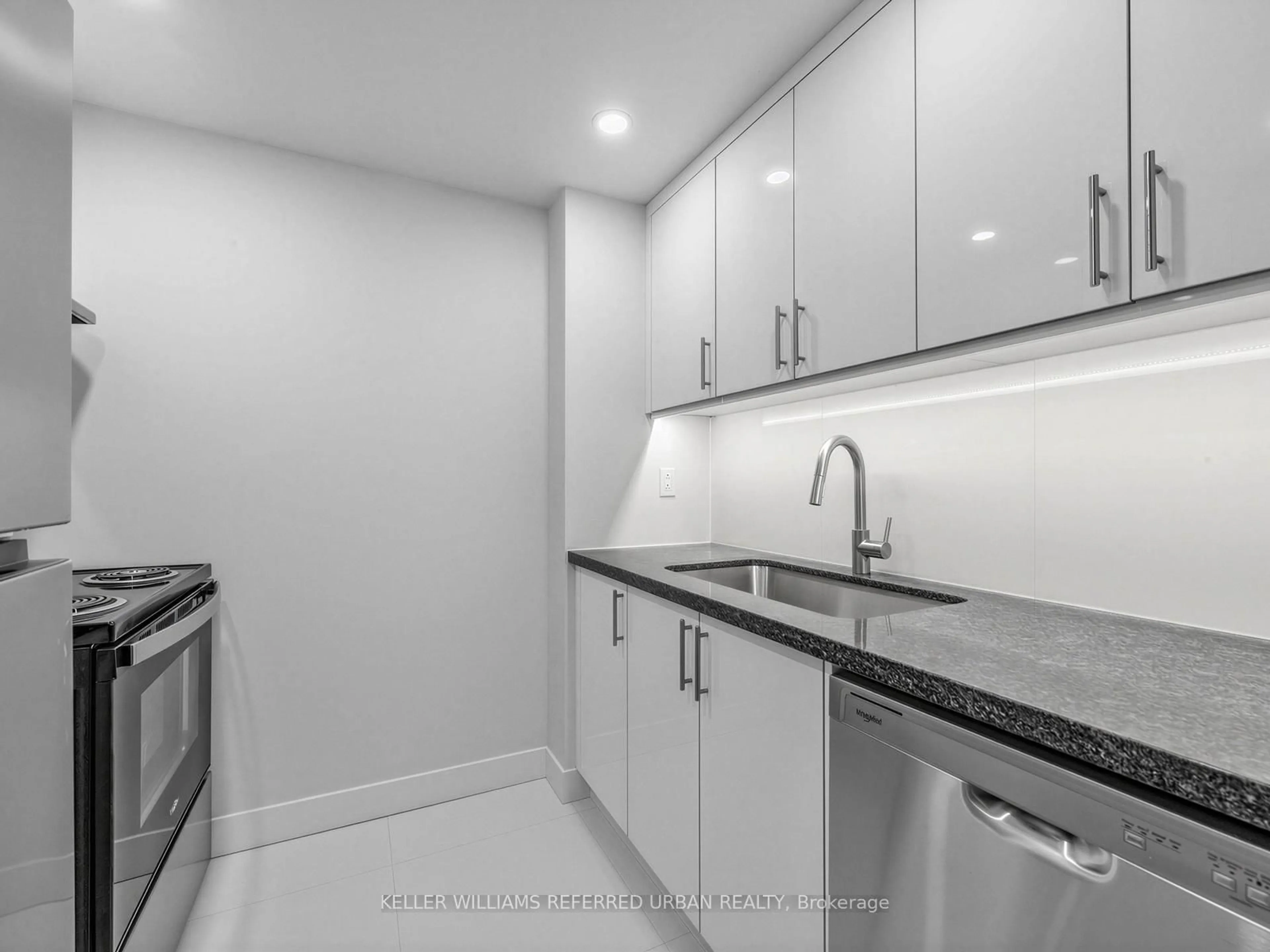 Standard kitchen, unknown for 7 Bishop Ave #217, Toronto Ontario M2M 4J4