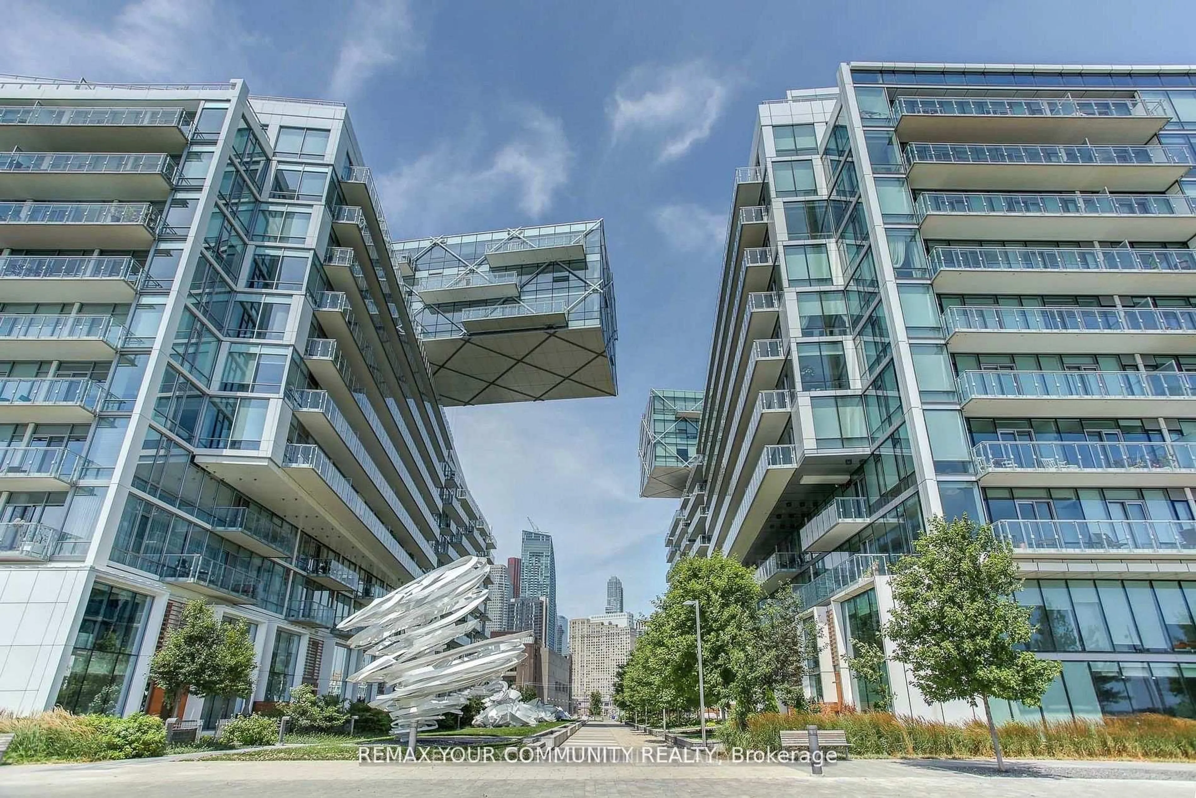 Unknown for 39 Queens Quay #1109, Toronto Ontario M5E 0A5