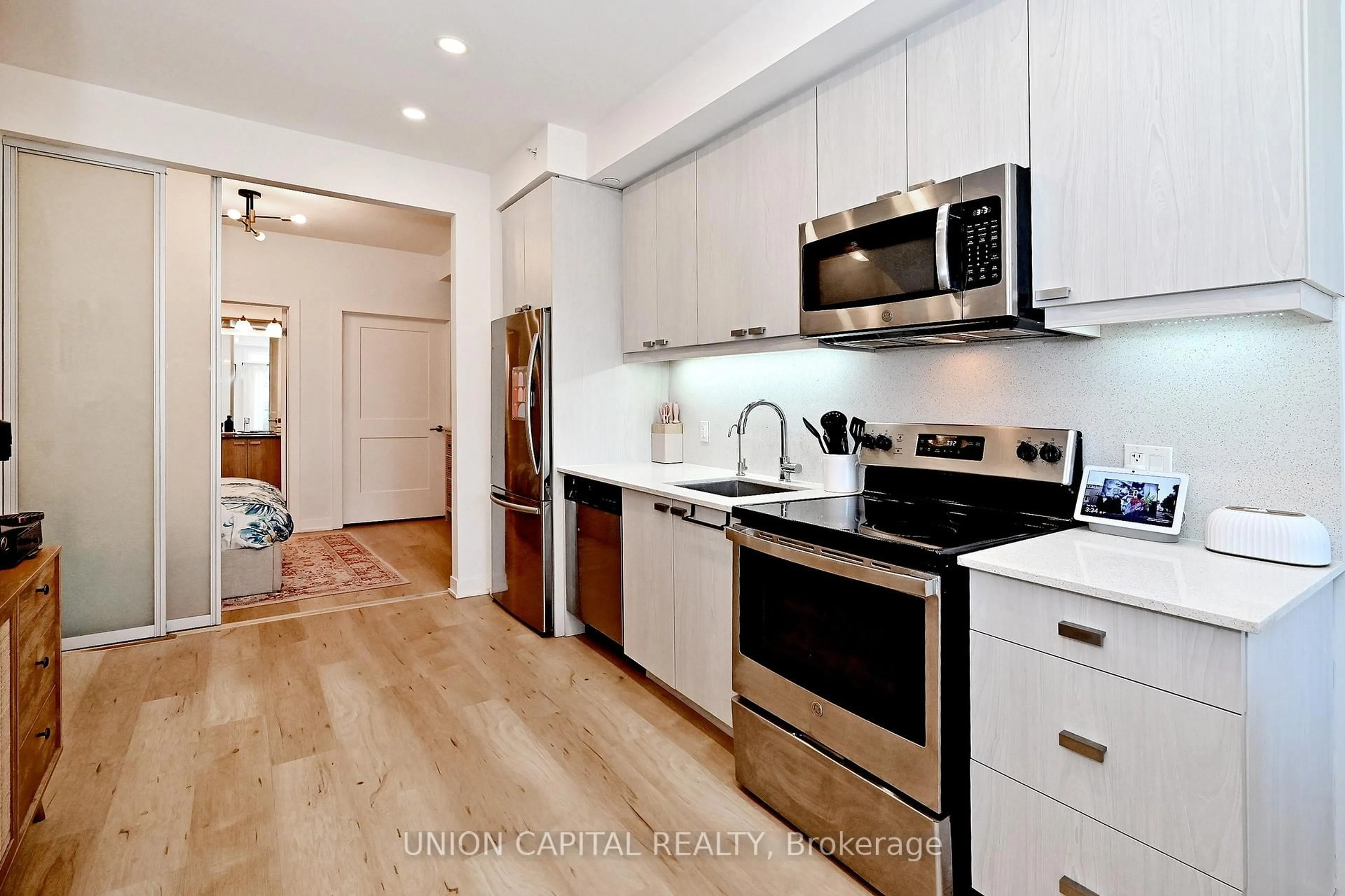Open concept kitchen, unknown for 57 Finch Ave #39, Toronto Ontario M2K 0K9