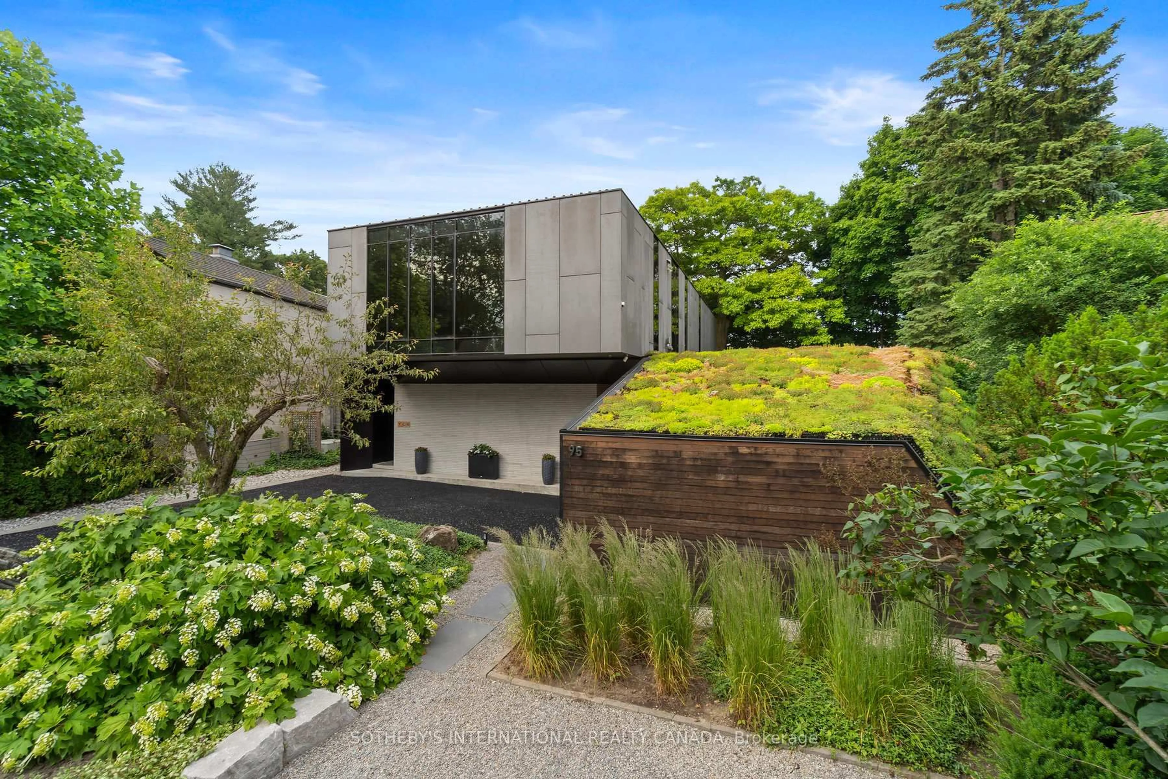 Unknown for 95 Riverview Dr, Toronto Ontario M4N 3C6