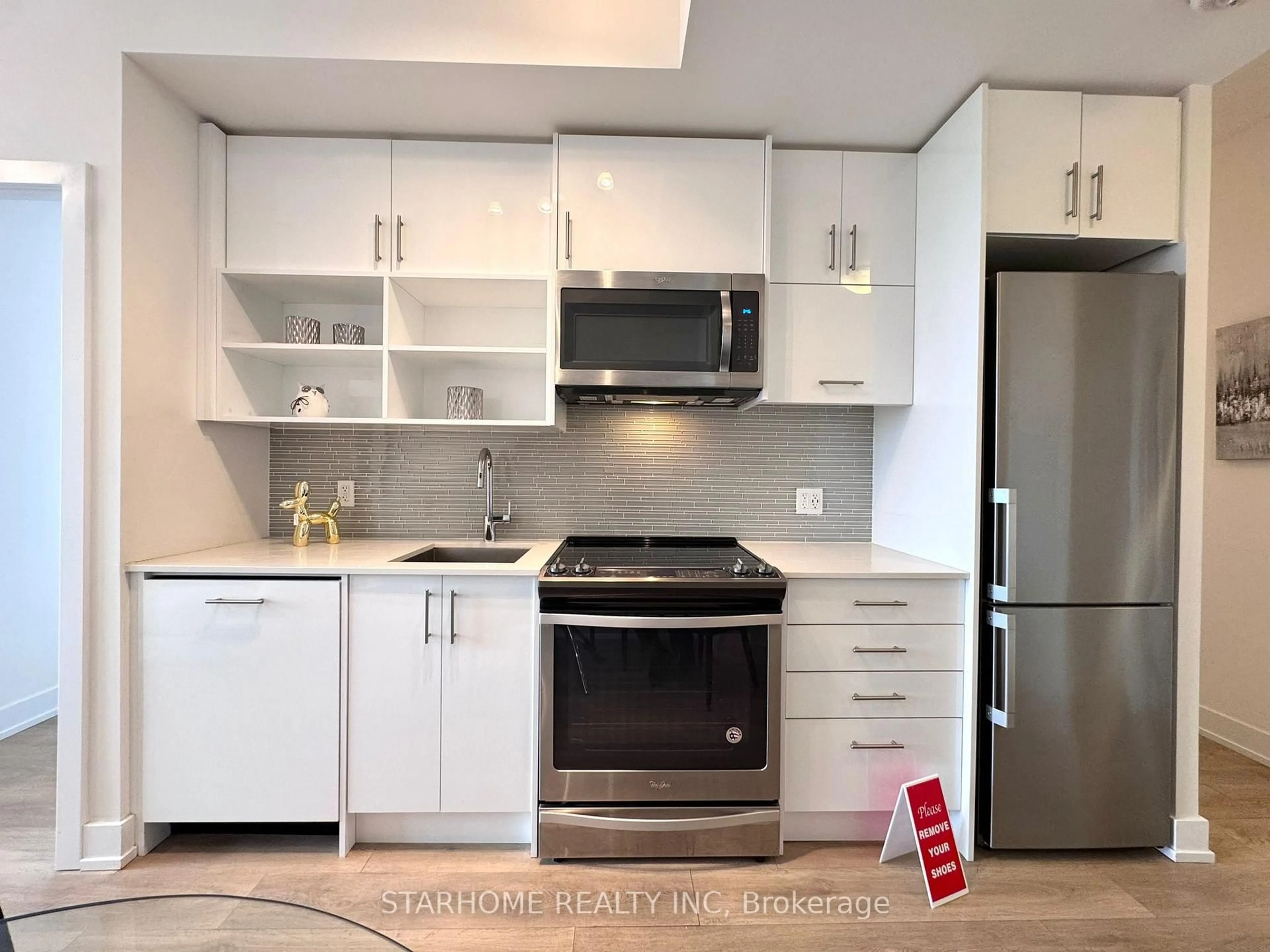 Open concept kitchen, unknown for 128 Fairview Mall Dr #1406, Toronto Ontario M2J 0E8