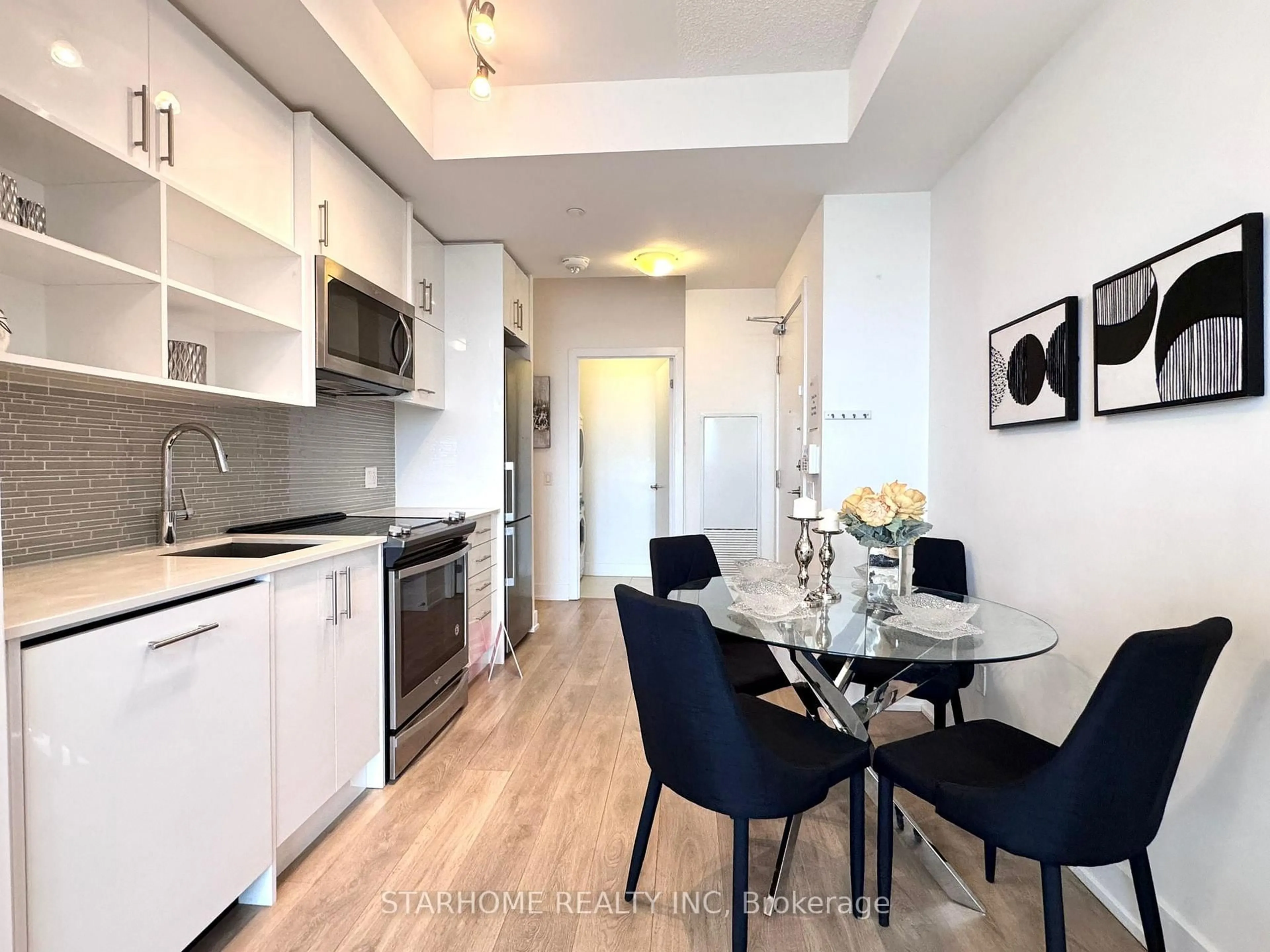 Unknown for 128 Fairview Mall Dr #1406, Toronto Ontario M2J 0E8