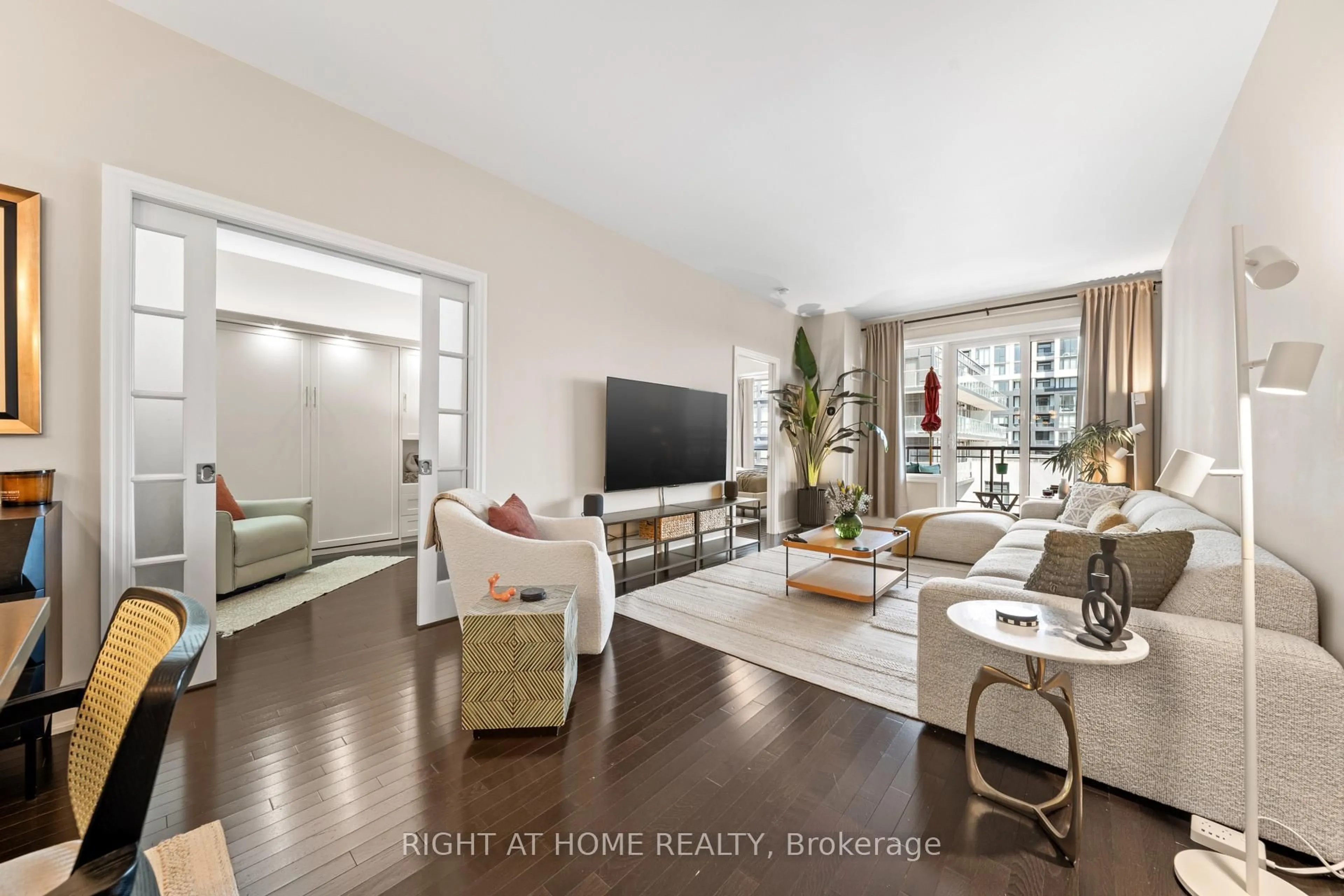 Living room with furniture, unknown for 23 Rean Dr #504, Toronto Ontario M2K 0A5