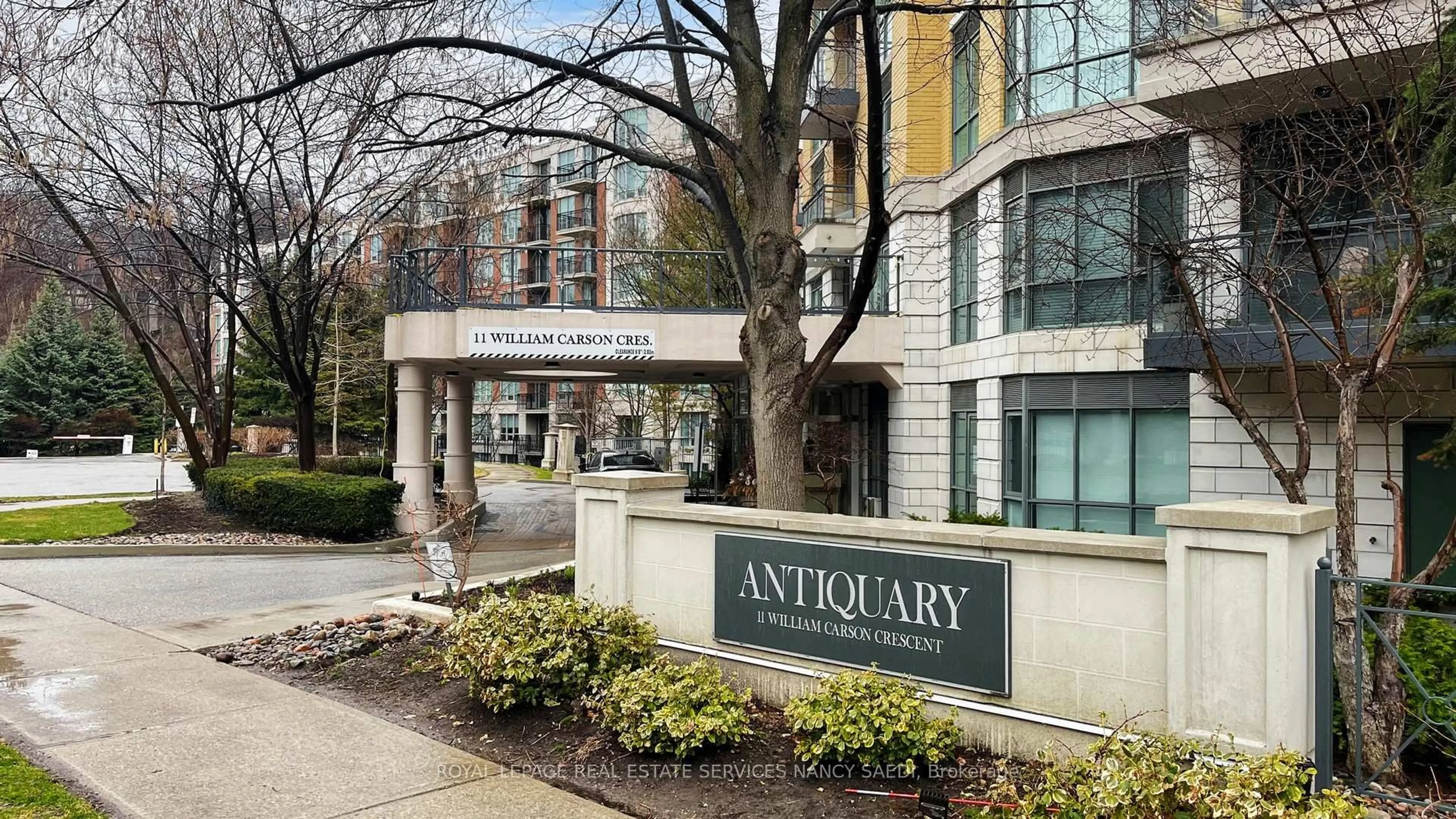 Indoor entryway for 11 William Carson Cres #603, Toronto Ontario M2P 2G1
