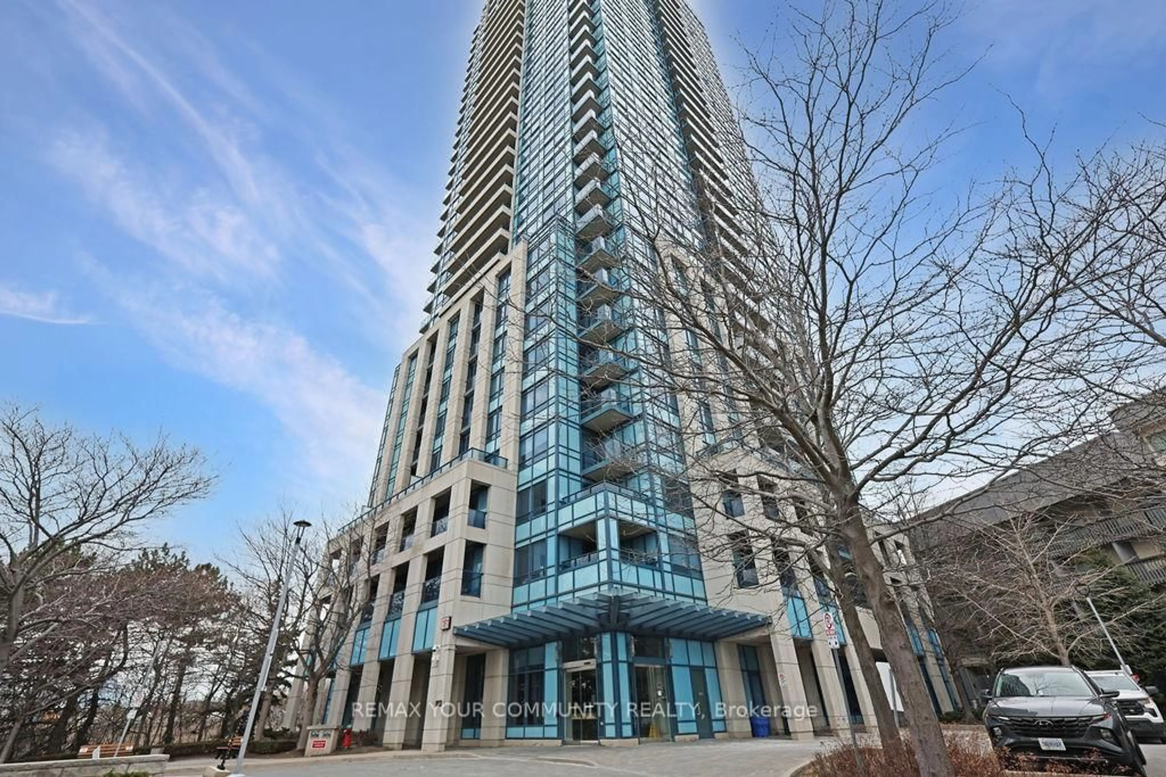 Indoor foyer for 181 Wynford Dr #1108, Toronto Ontario M3C 0C6