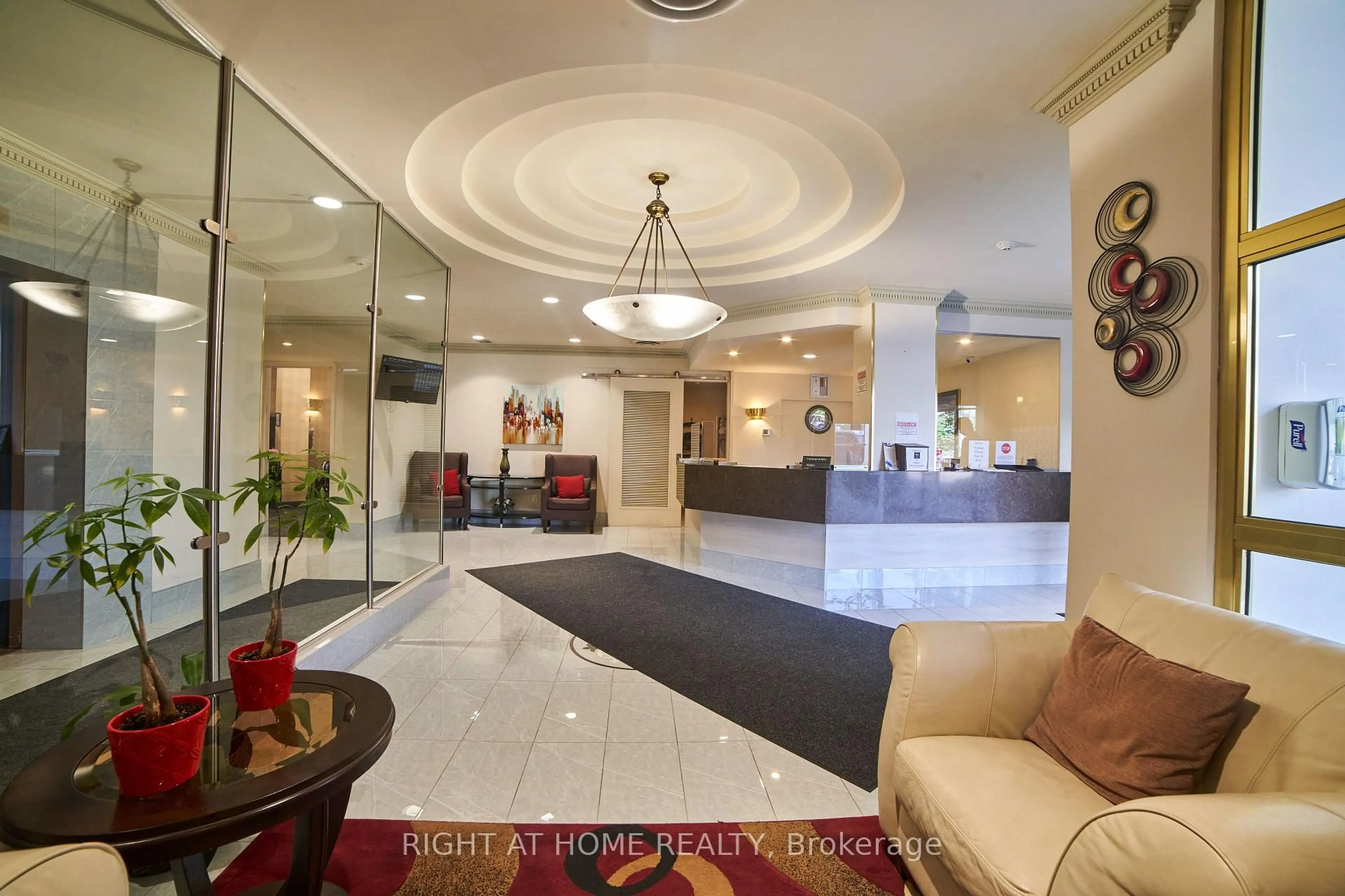 Lobby for 1700 Eglinton Ave #609, Toronto Ontario M4A 2X4