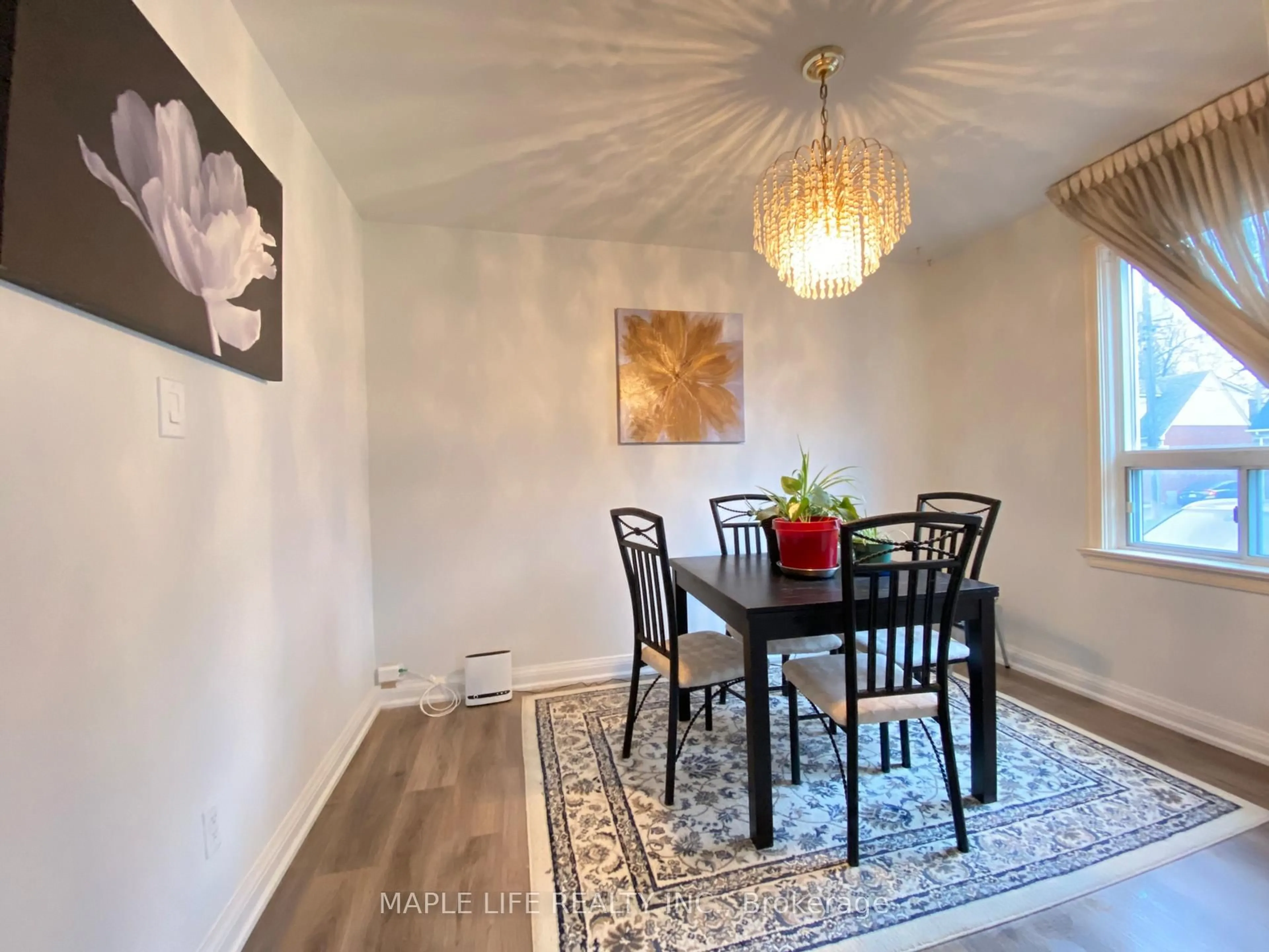 Dining room, unknown for 16 Lyndale Dr, Toronto Ontario M2N 2Y1