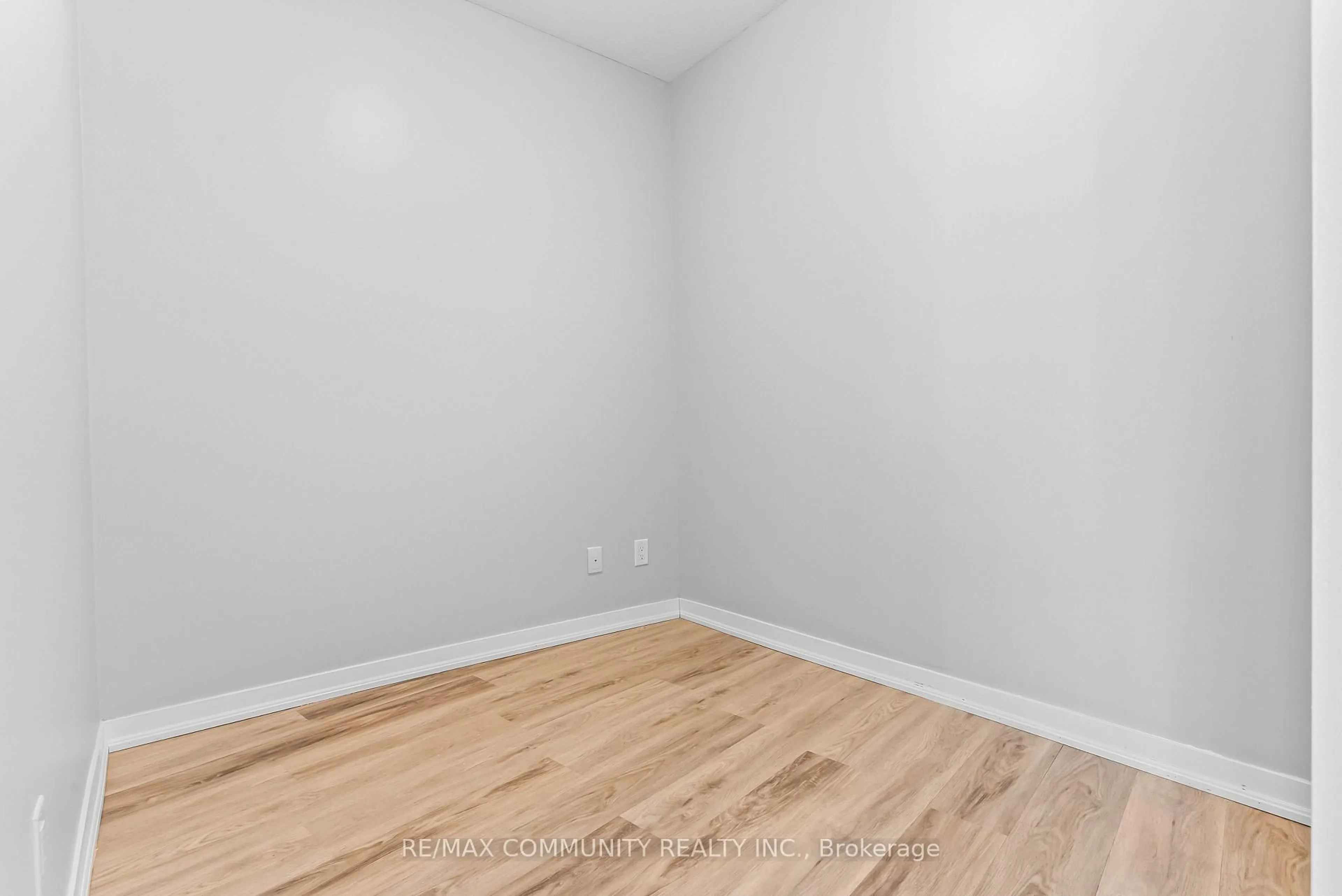 A pic of a room for 51 East Liberty St #2408, Toronto Ontario M6K 3P8