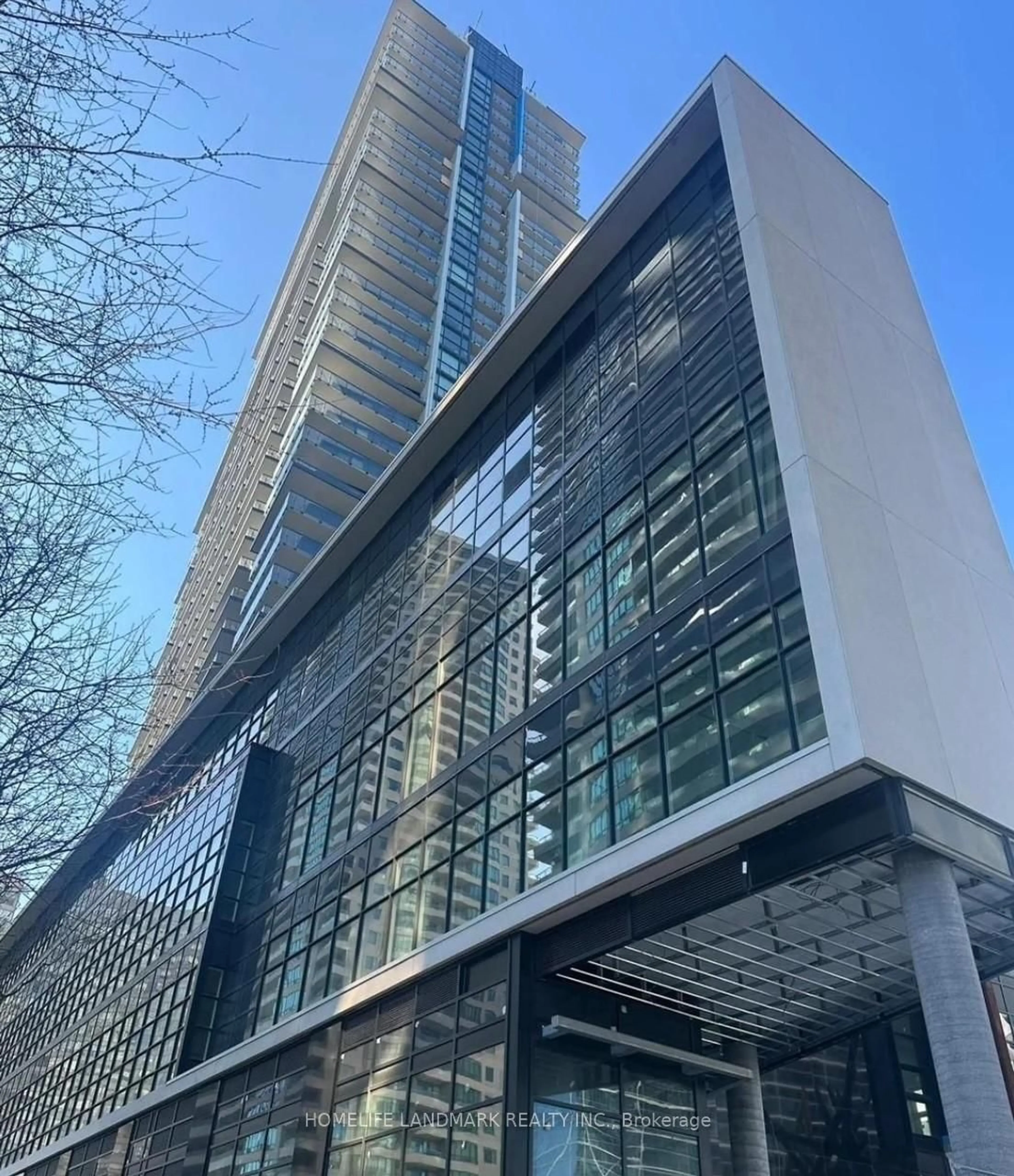 Indoor foyer for 4955 Yonge St #1009, Toronto Ontario M2N 0L8