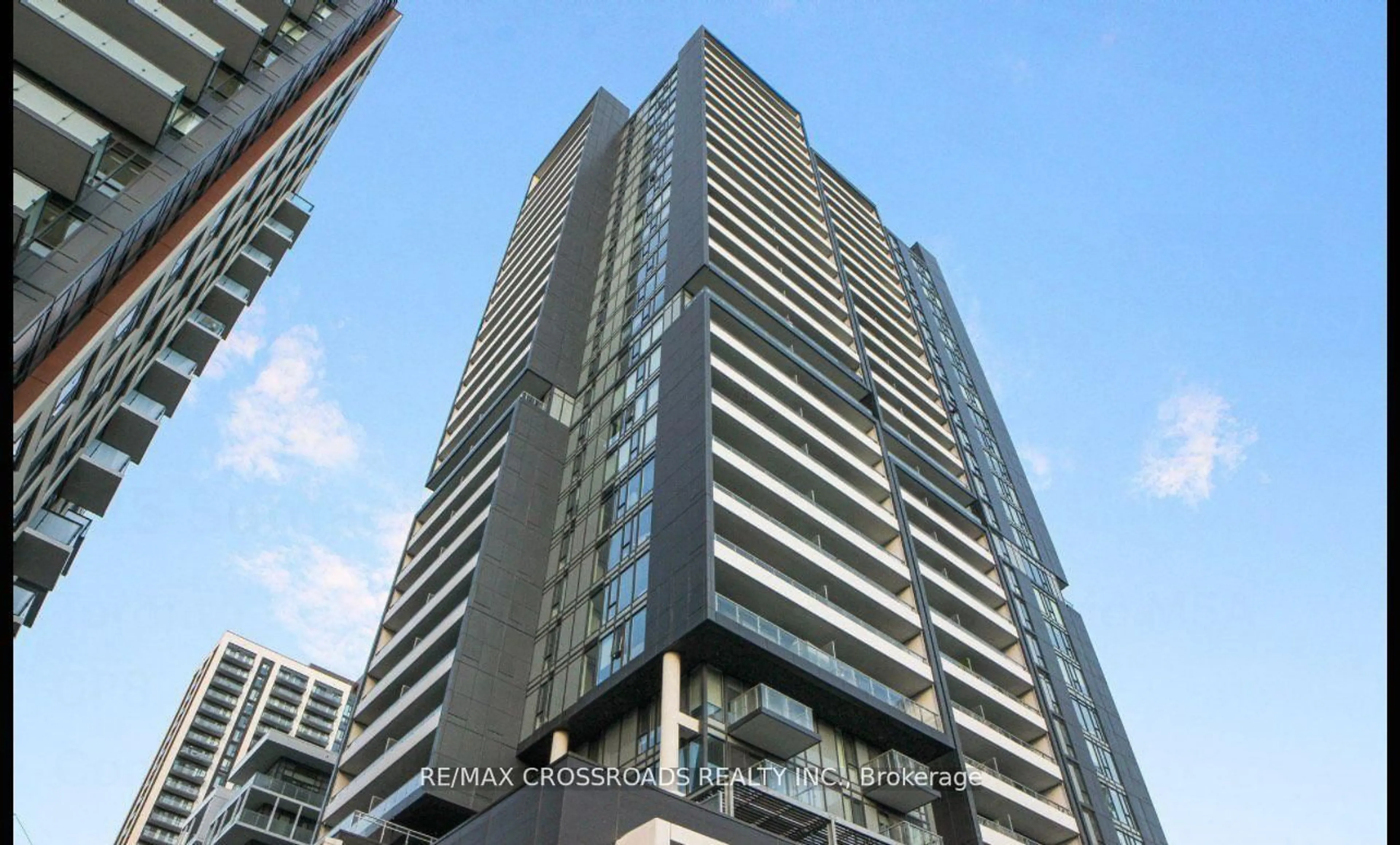 Indoor foyer for 225 Sumach St #808, Toronto Ontario M5A 3K3