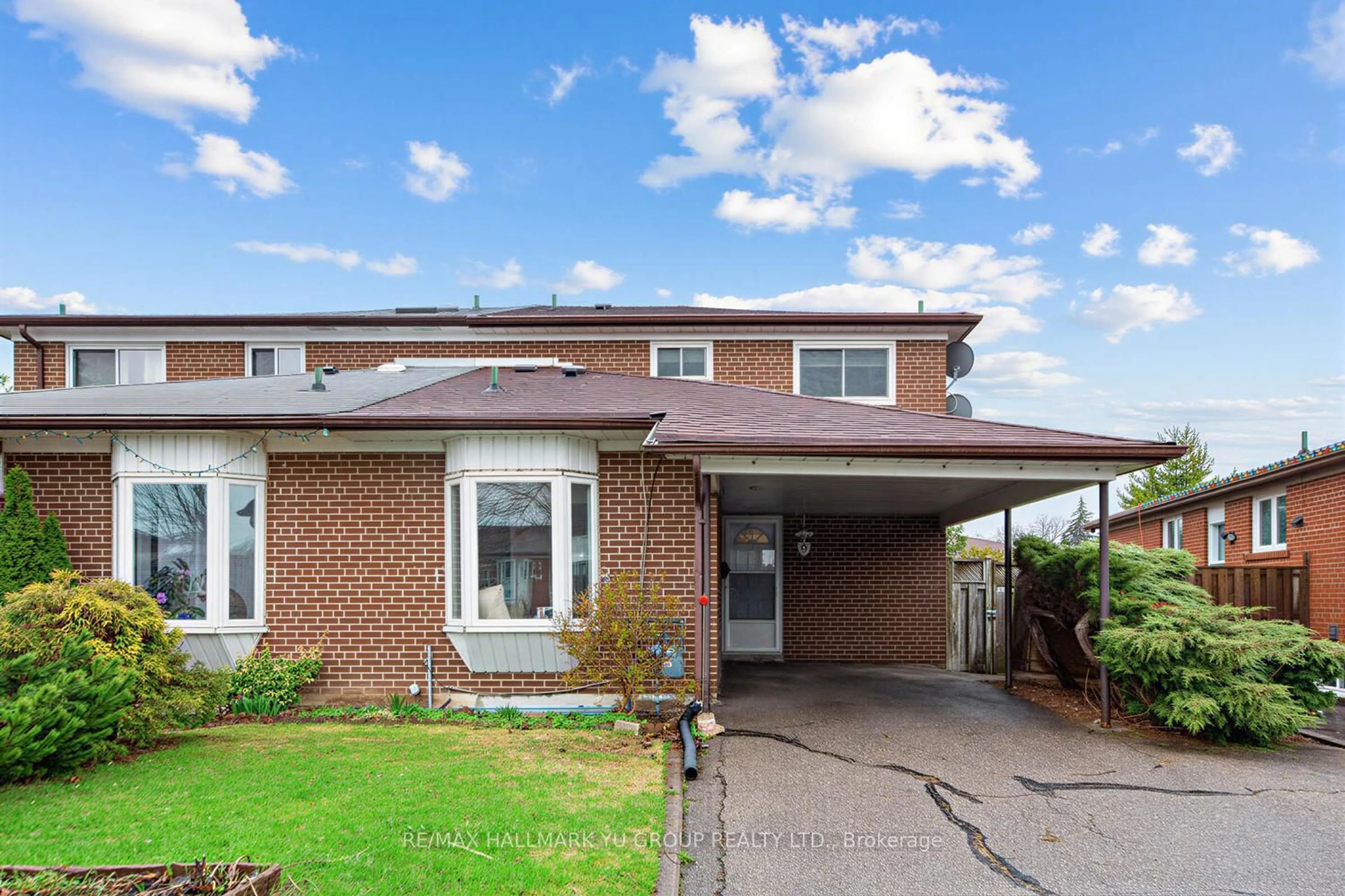 Home with brick exterior material, street for 9 Clydesdale Dr, Toronto Ontario M2J 3N1