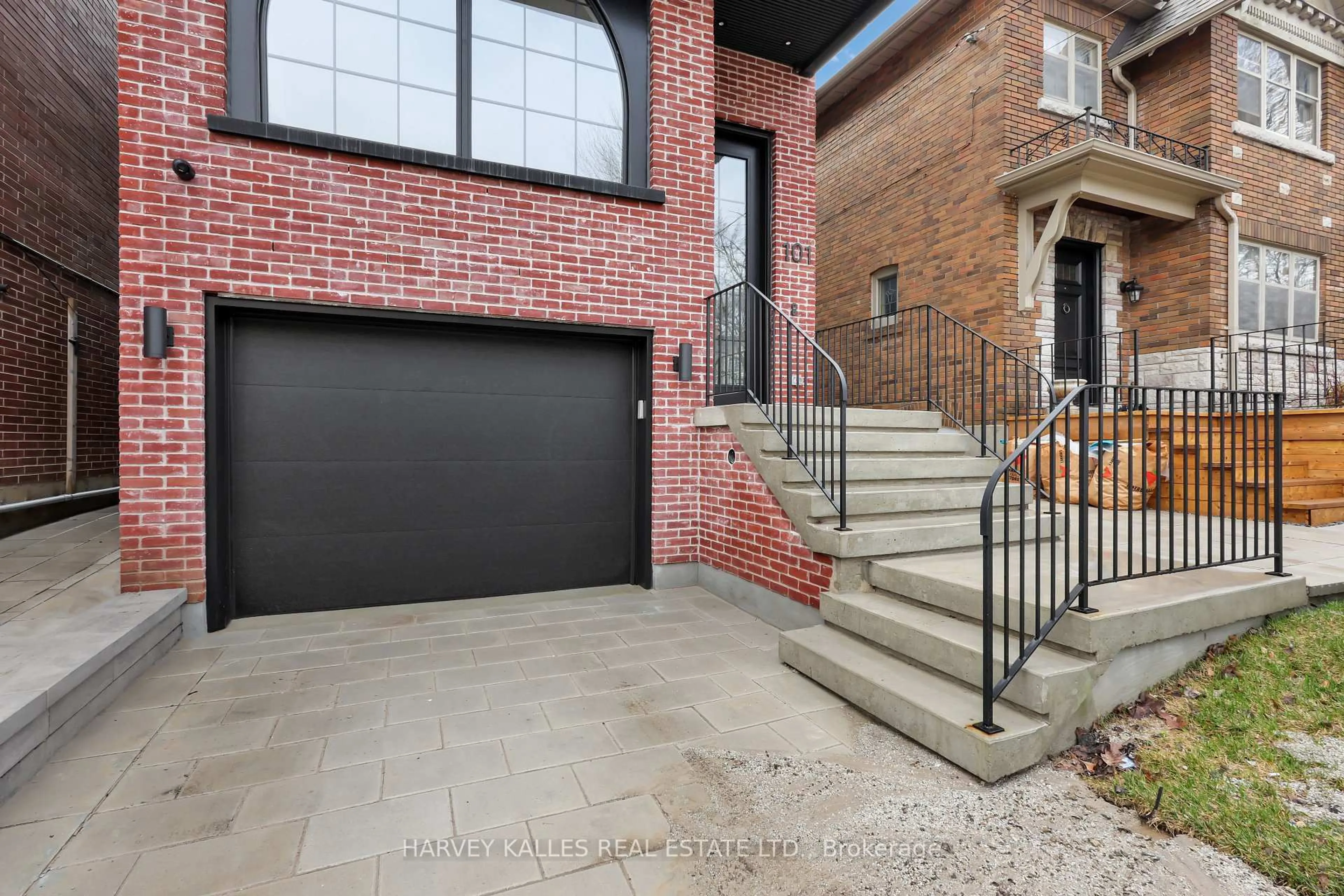 Home with brick exterior material, street for 101 Briar Hill Ave, Toronto Ontario M4R 1H8