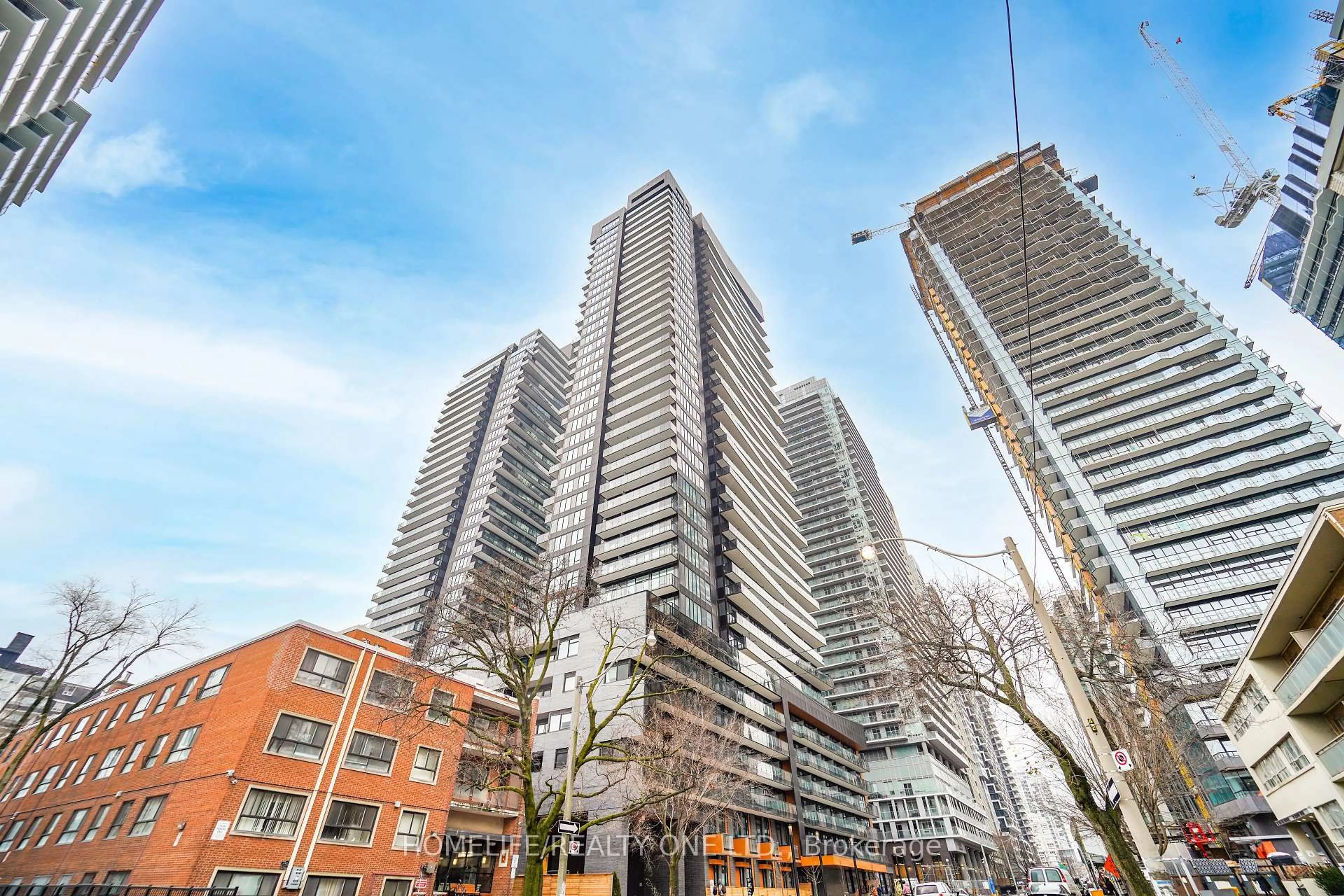 Patio, unknown for 117 Broadway Ave #1111, Toronto Ontario M4P 1V3
