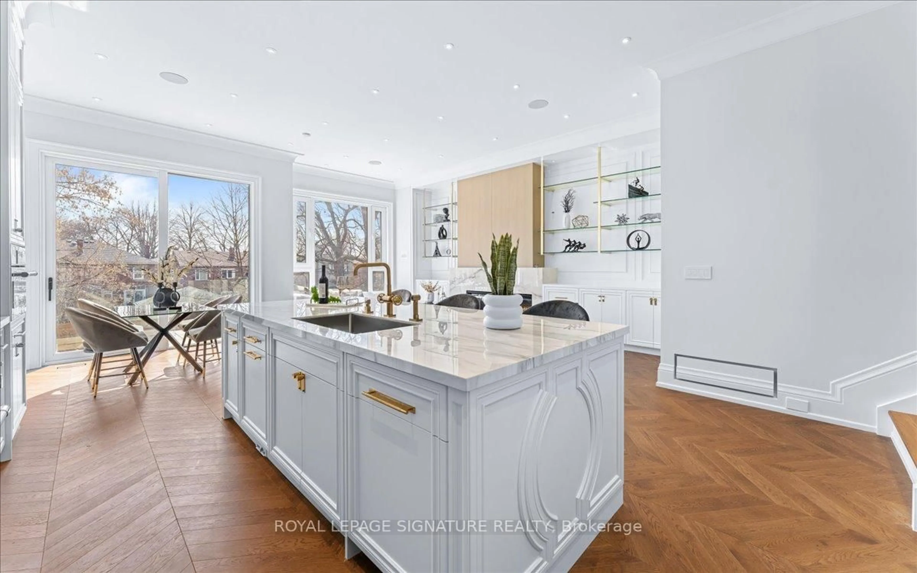 Open concept kitchen, ceramic/tile floor for 505 Soudan Ave, Toronto Ontario M4S 1X1