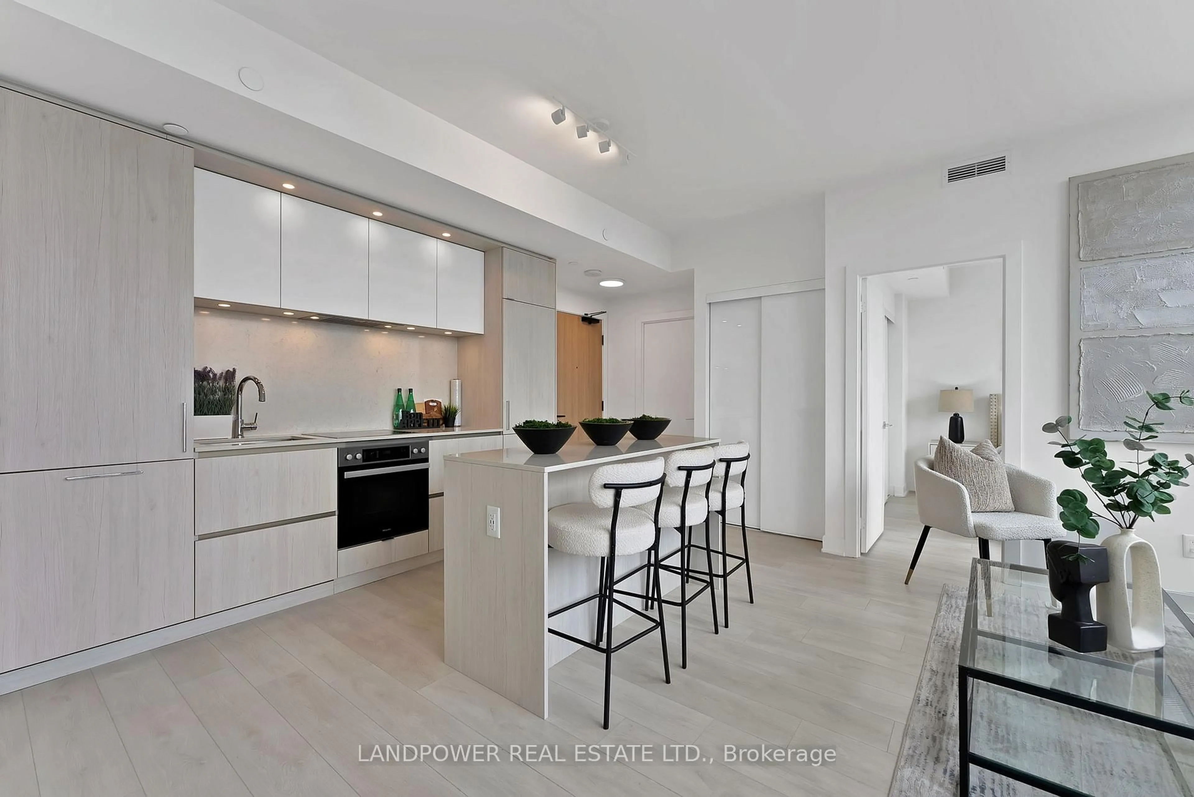 Contemporary kitchen, ceramic/tile floor for 35 Mercer St #2809, Toronto Ontario M5V 1H2