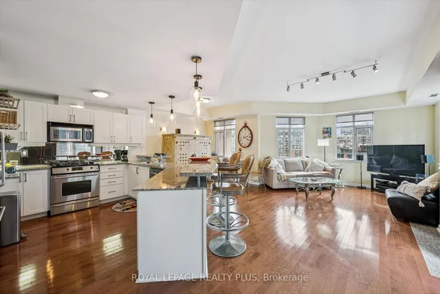 550 Front St #620, Toronto 5