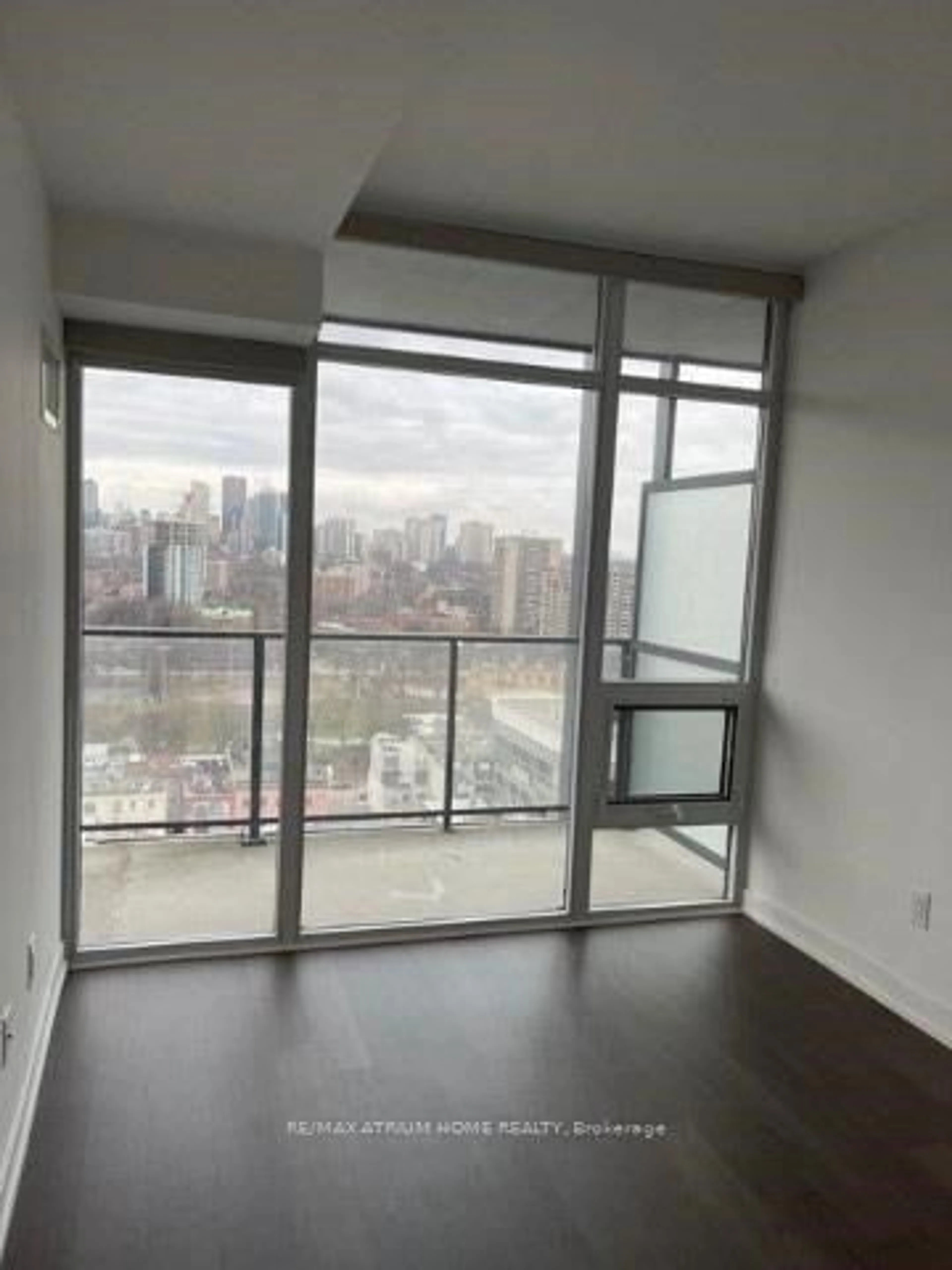 A pic of a room for 105 George St #1802, Toronto Ontario M5S 3E6