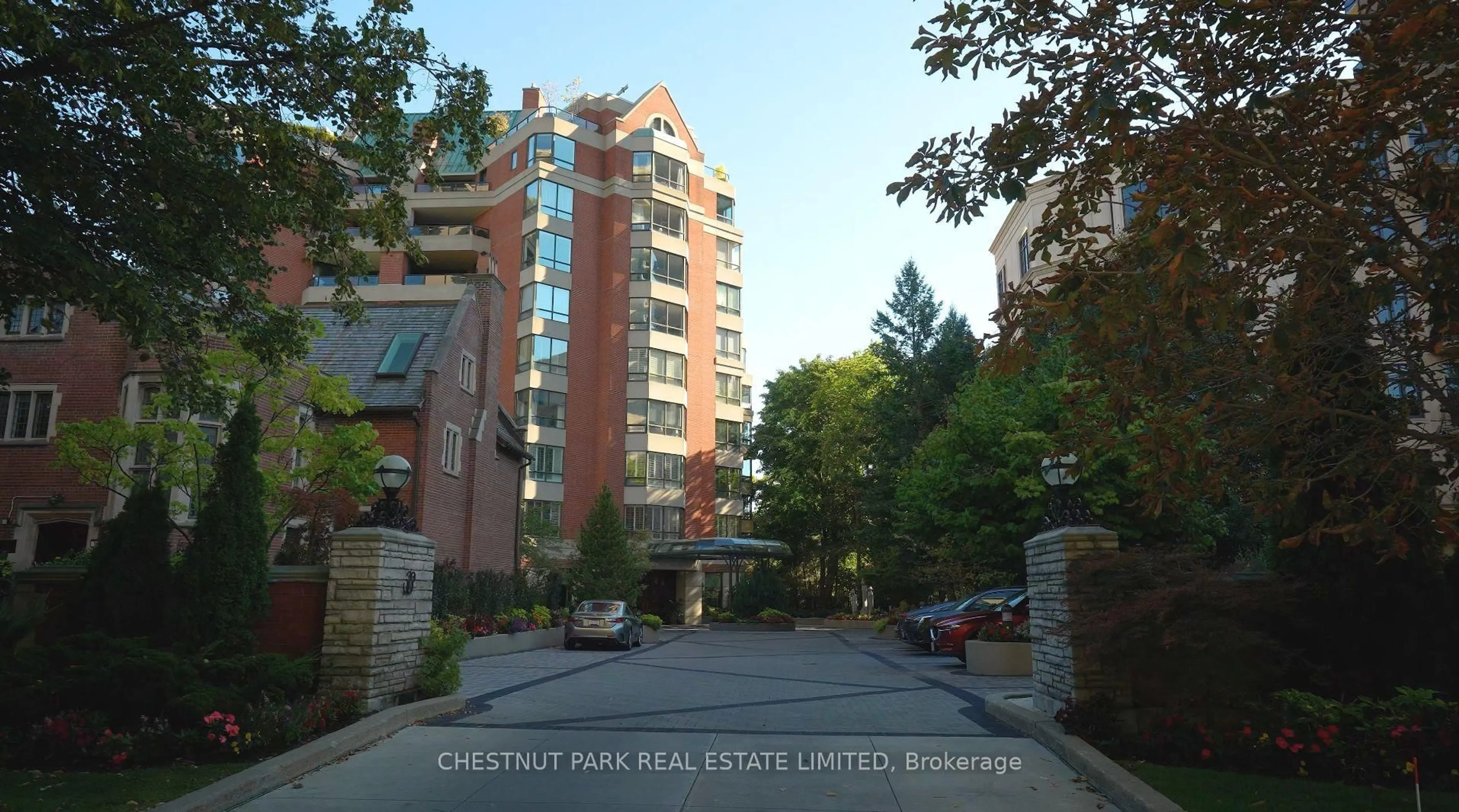 Unknown for 33 Jackes Ave #701, Toronto Ontario M4T 1E2