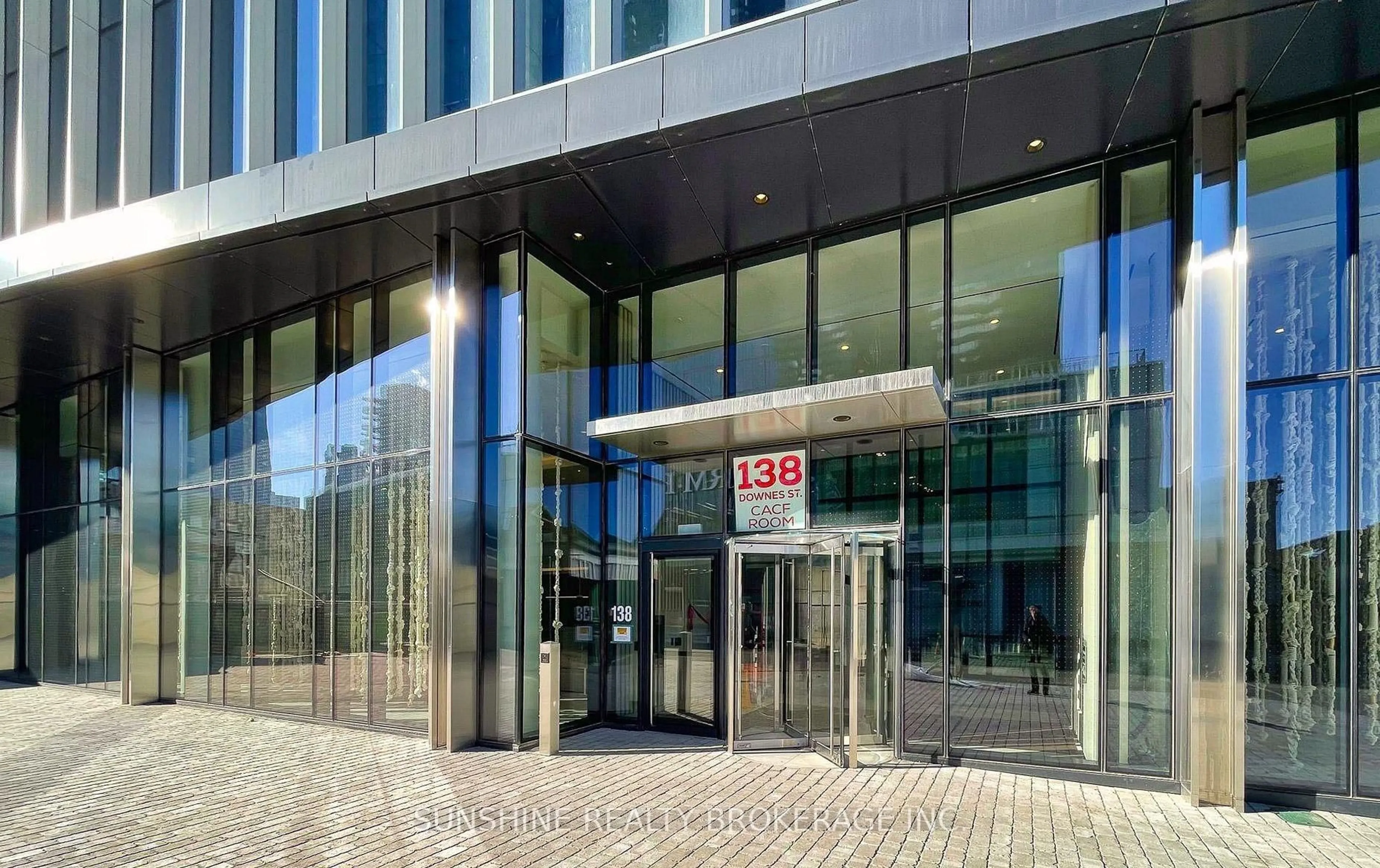 Indoor foyer for 138 Downes St #PH112, Toronto Ontario M5E 0E4