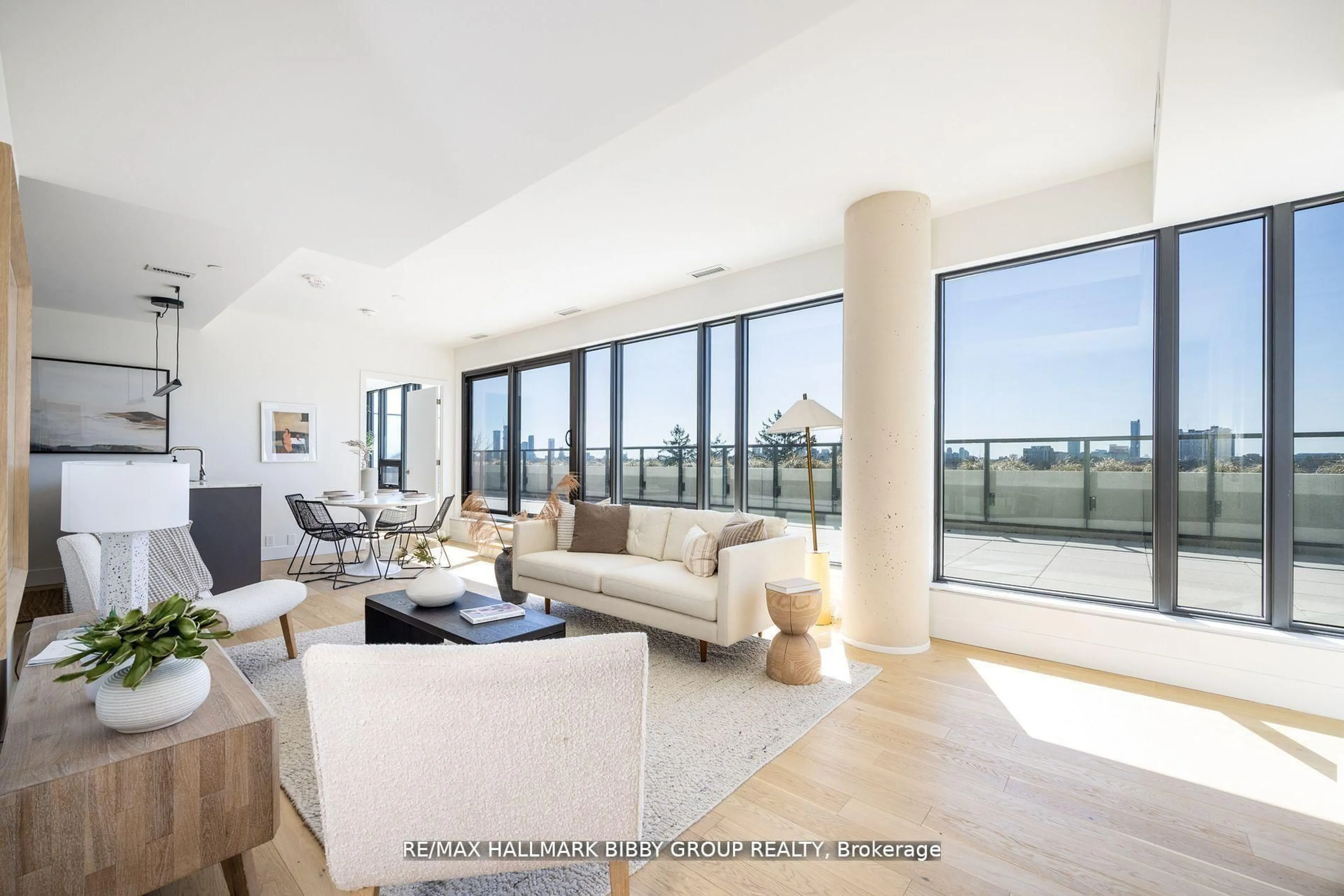 Living room with furniture, unknown for 1414 Bayview Ave #701, Toronto Ontario M4G 3A7