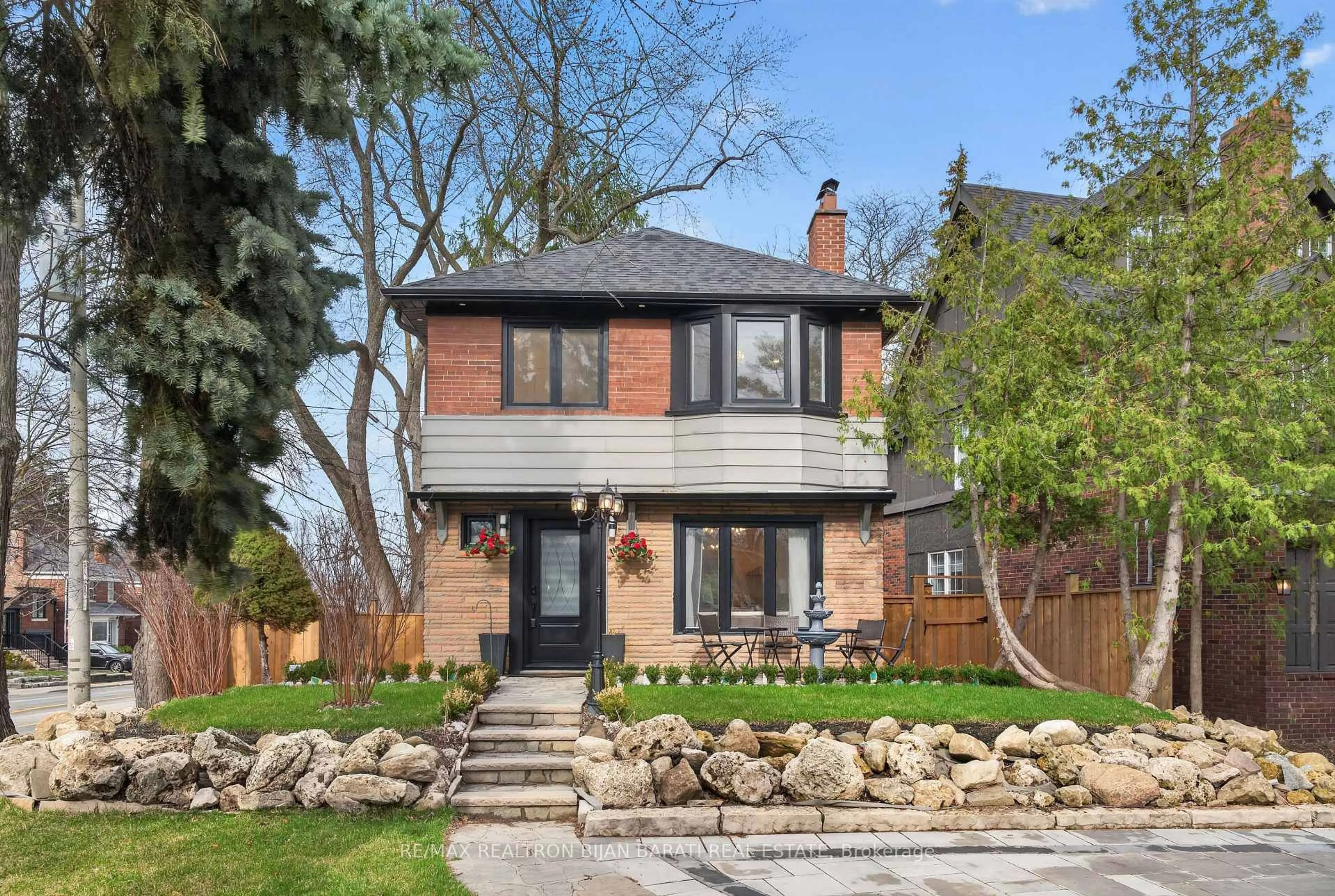 Home with brick exterior material, street for 1 Wanless Cres, Toronto Ontario M4N 3B6