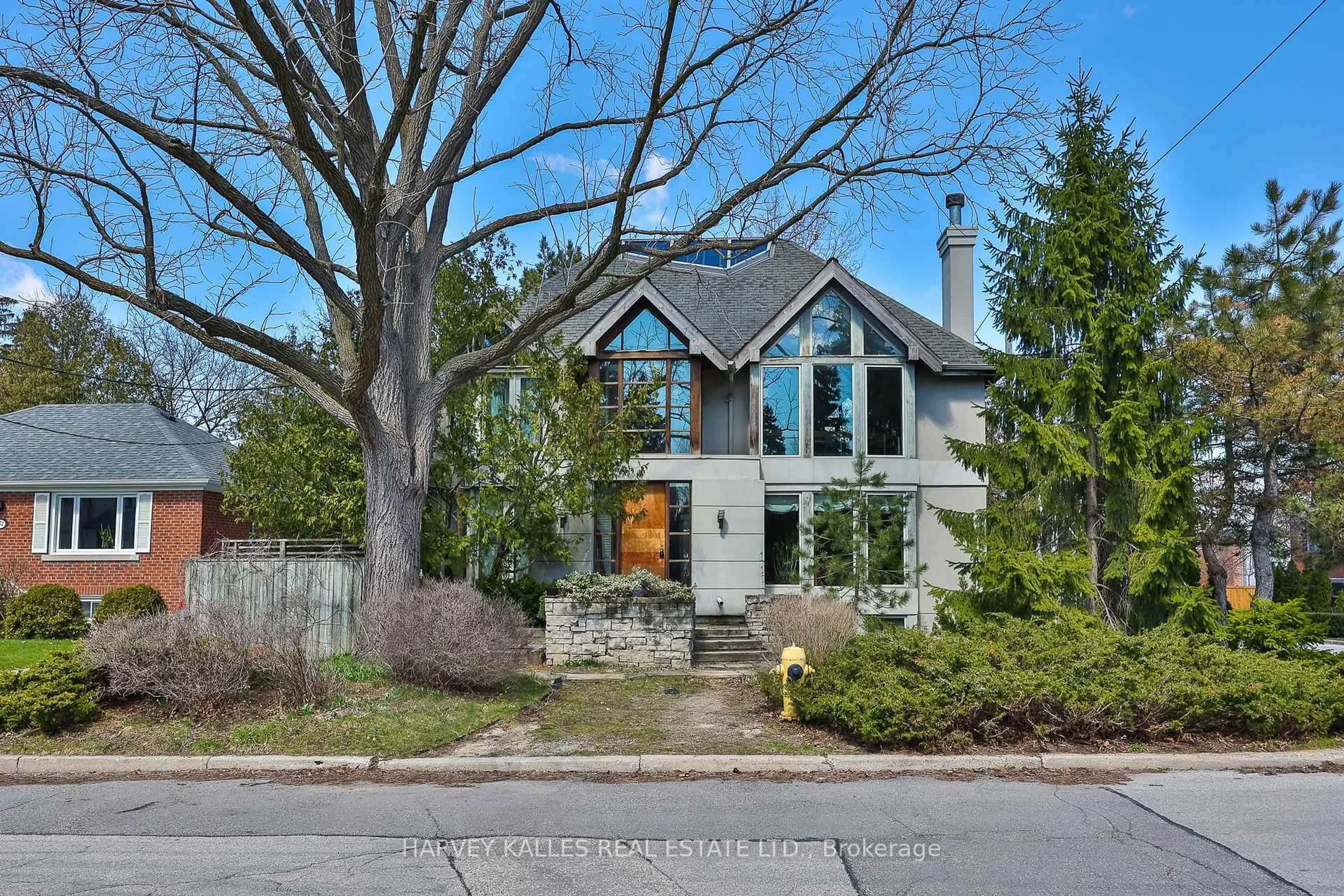 Home with brick exterior material, street for 470 Brookdale Ave, Toronto Ontario M5M 1R7