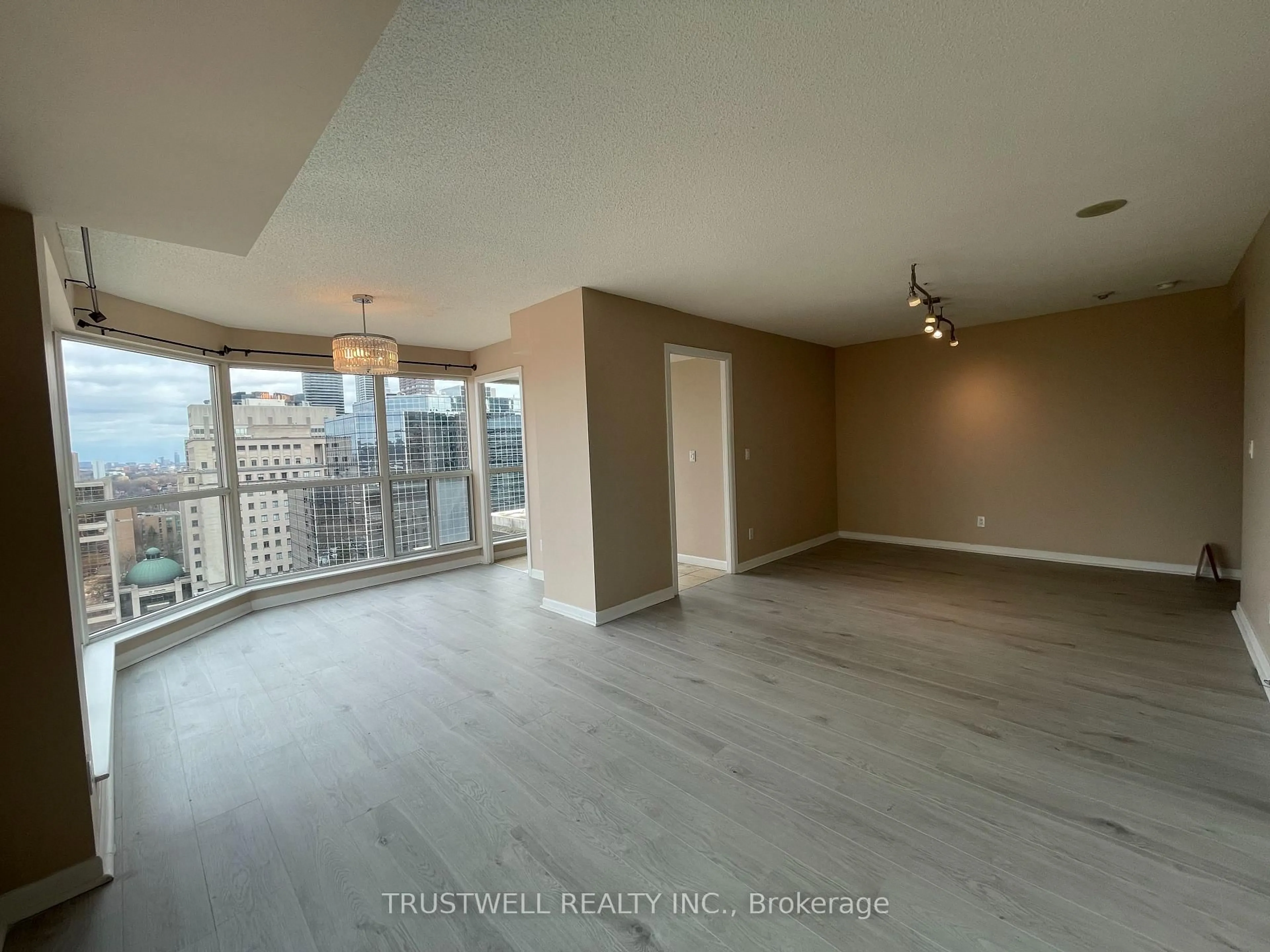 A pic of a room for 8 Park Rd #1905, Toronto Ontario M4W 3S5