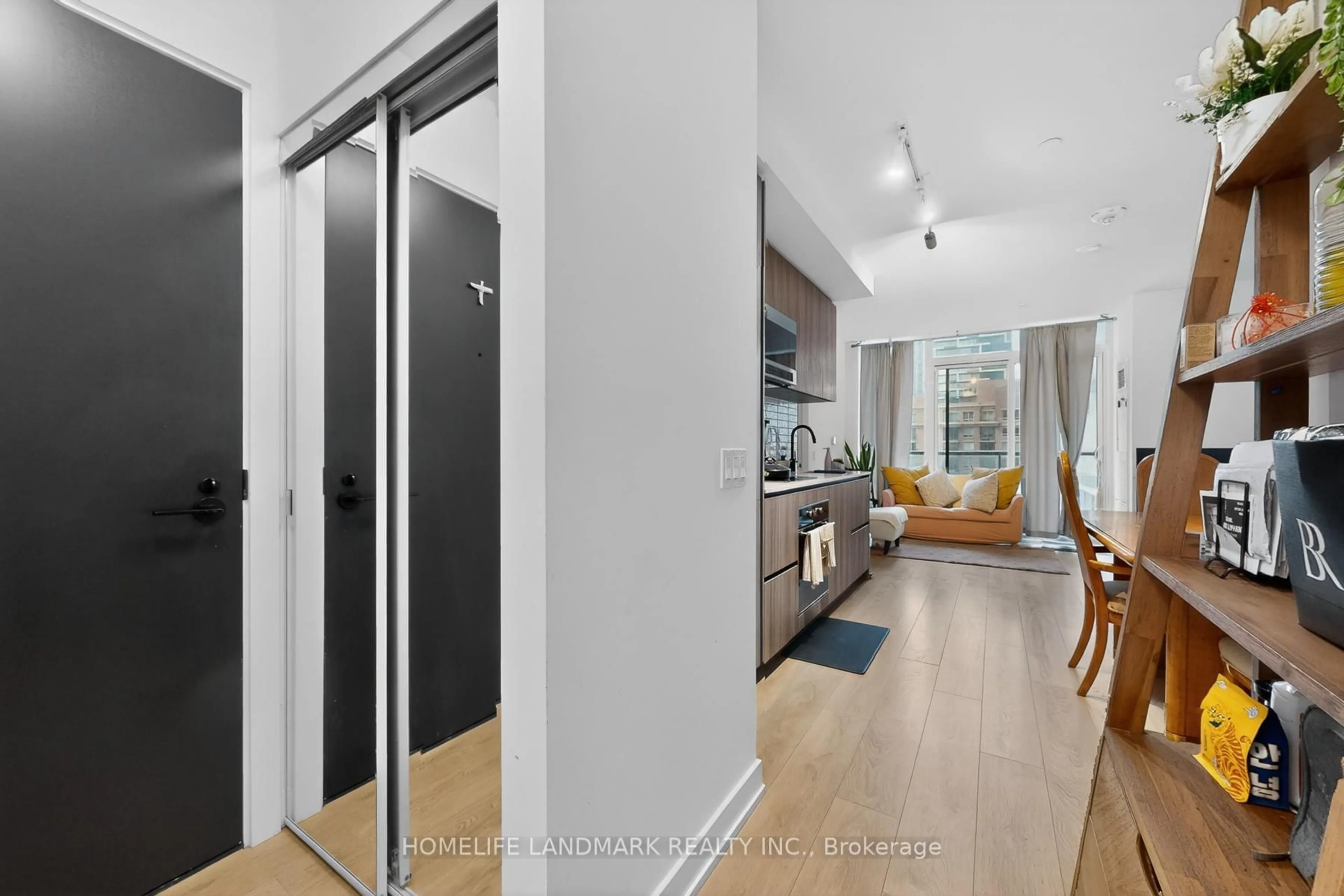 Unknown for 127 Broadway Ave #606, Toronto Ontario M4P 1V4