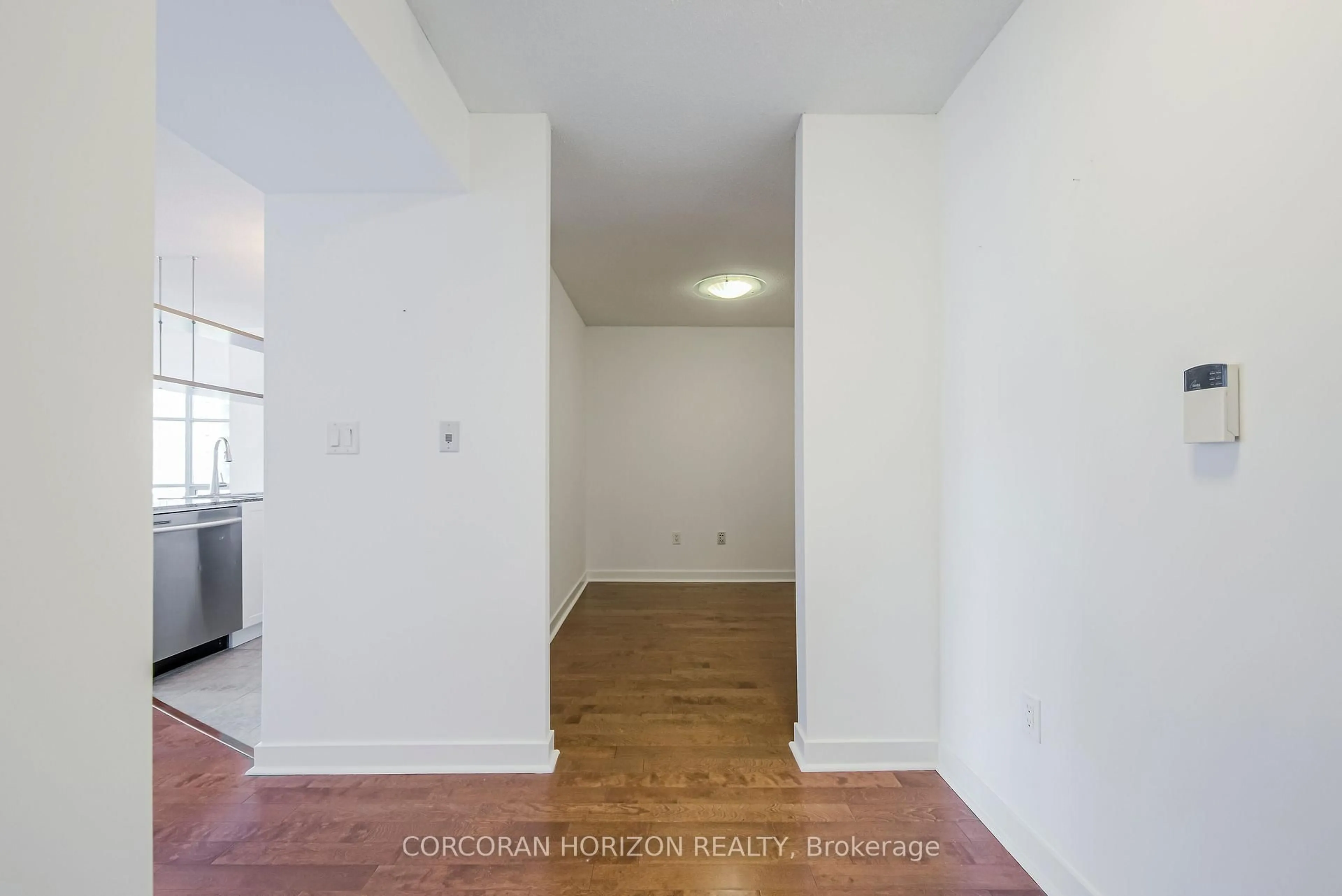 A pic of a room for 10 Navy Wharf Crt #609, Toronto Ontario M5V 3V2