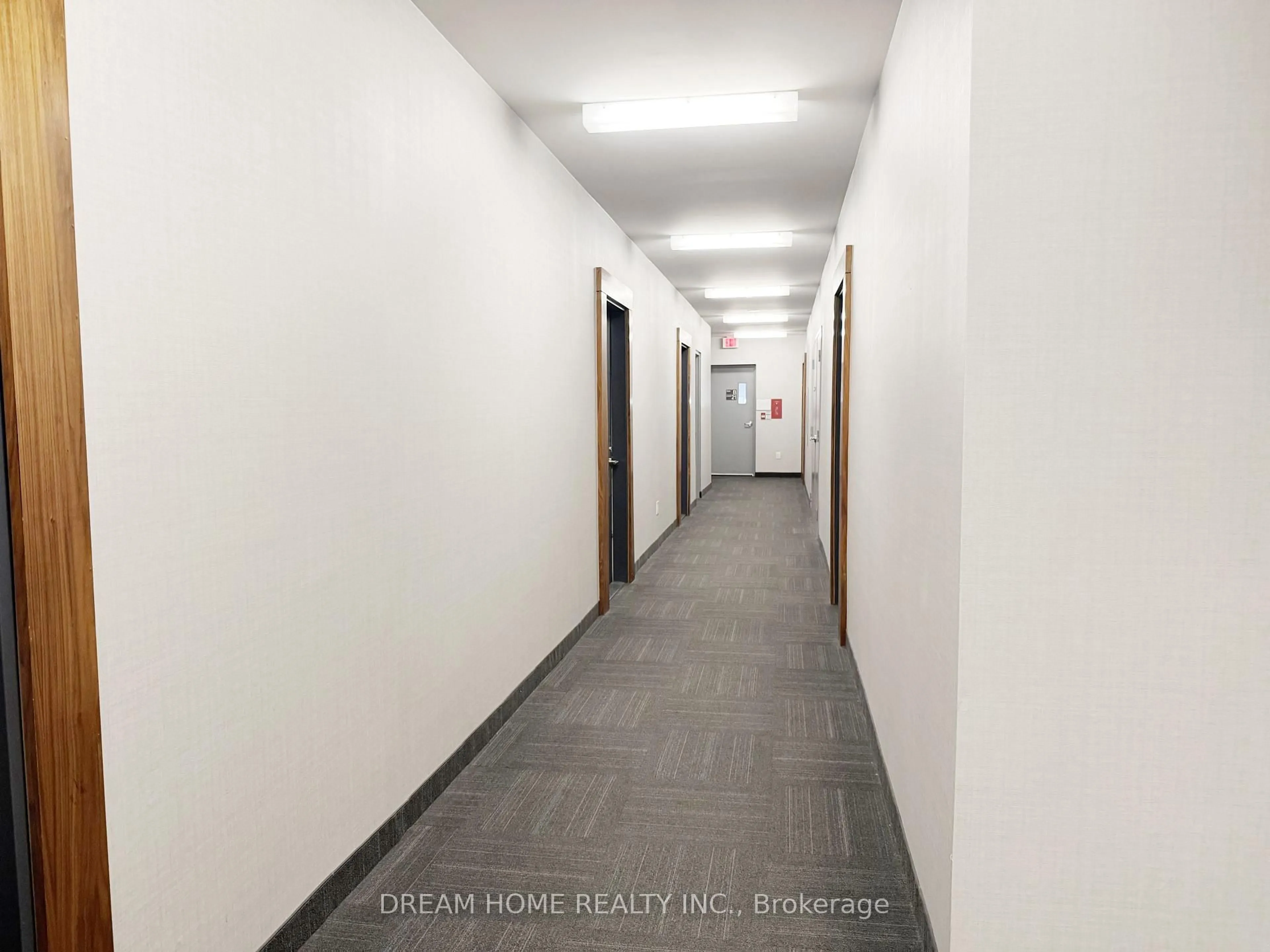 A pic of a room for 105 George St #Lph2104, Toronto Ontario M5A 2N4