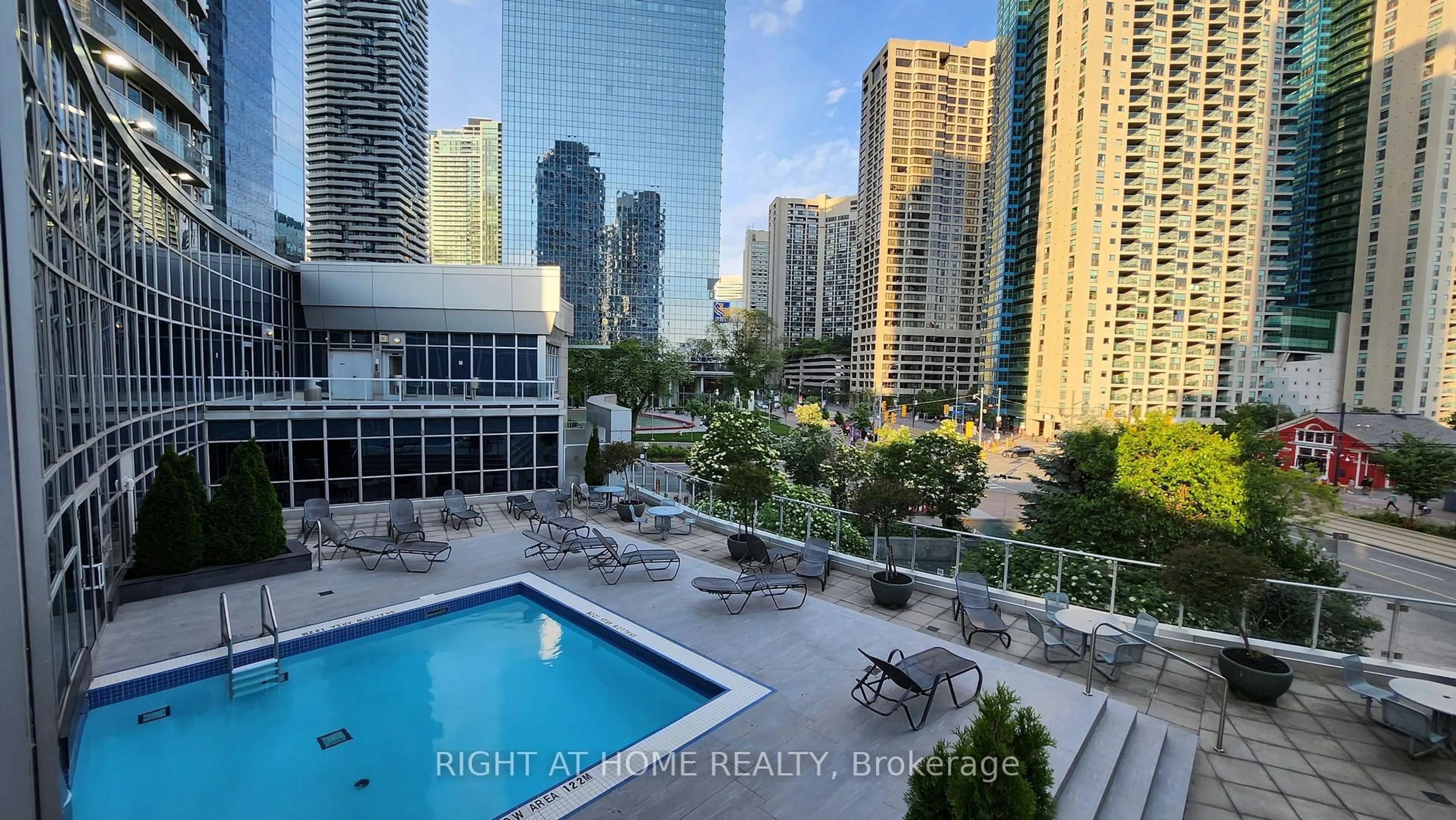 Pool for 8 York St #1912, Toronto Ontario M5J 2Y2