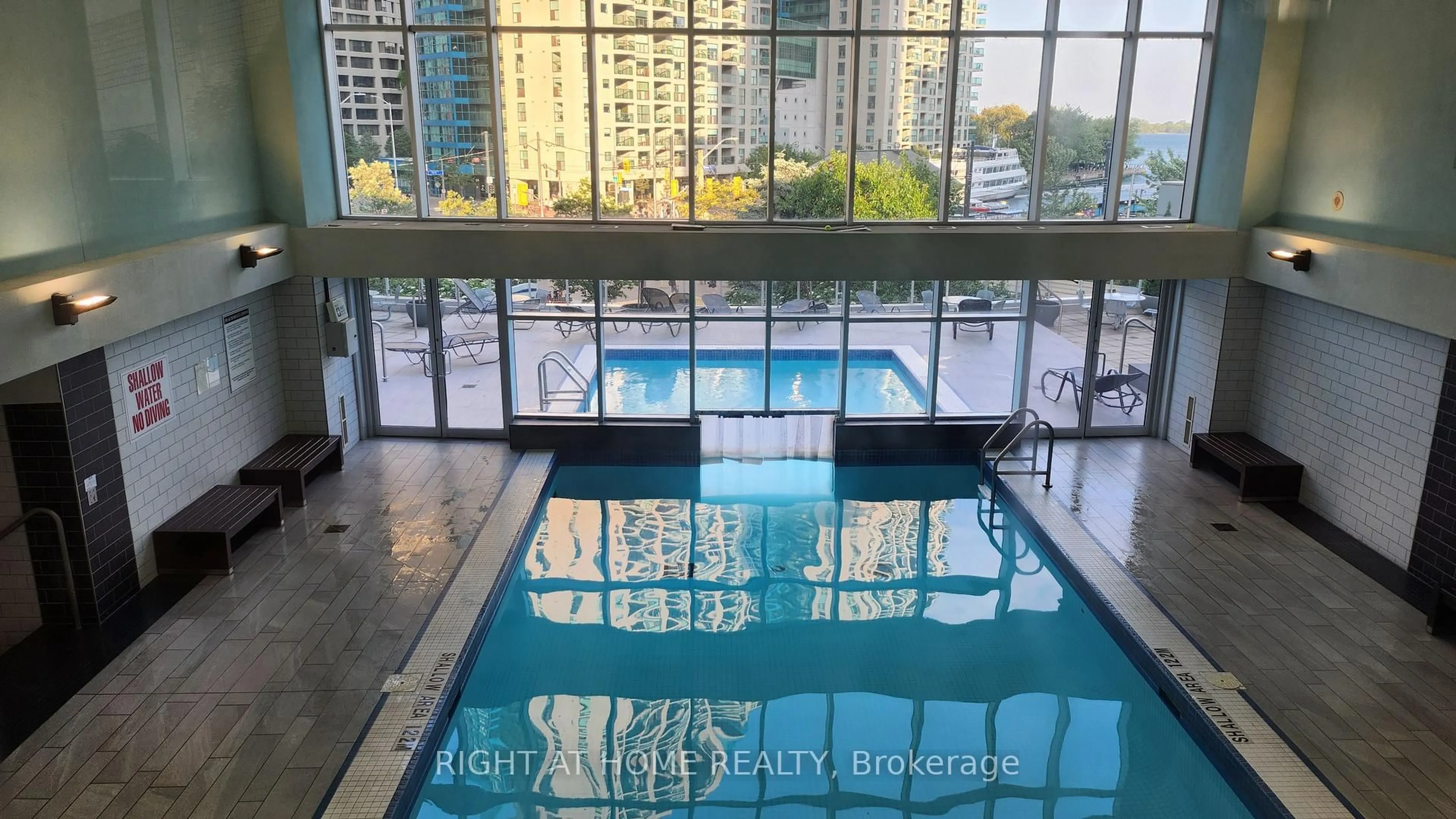 Pool for 8 York St #1912, Toronto Ontario M5J 2Y2