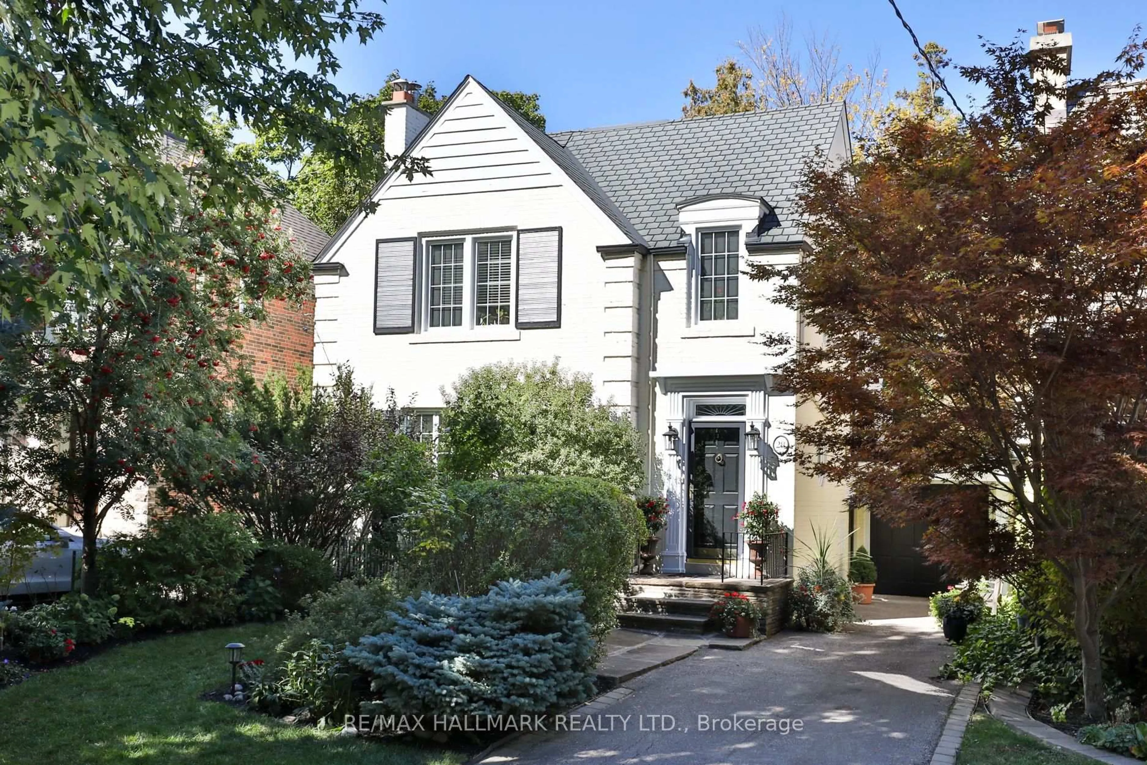 Home with brick exterior material, street for 28 Kimbark Blvd, Toronto Ontario M5N 2X7