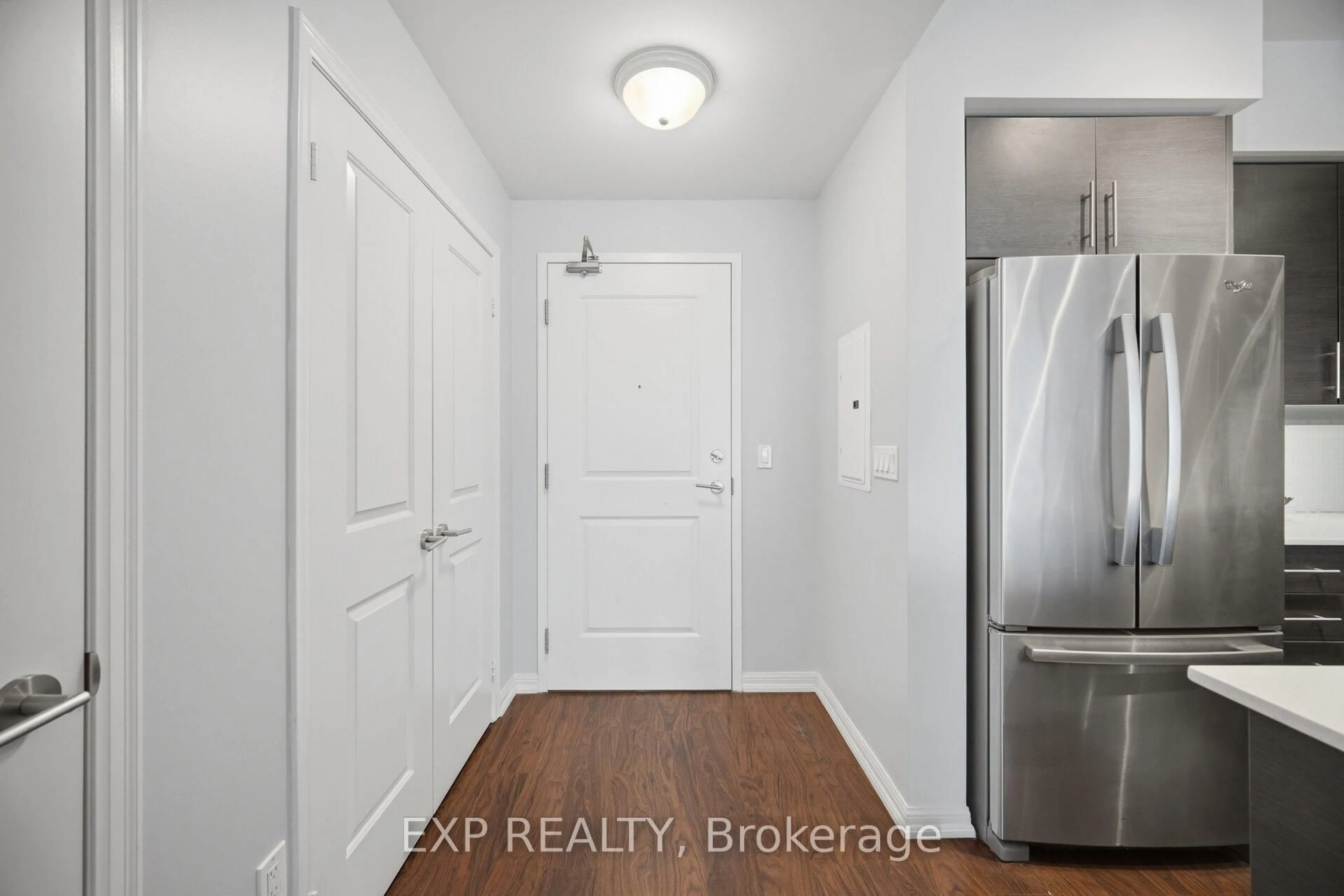 Indoor entryway for 65 East Liberty St #1708, Toronto Ontario M6K 3R2