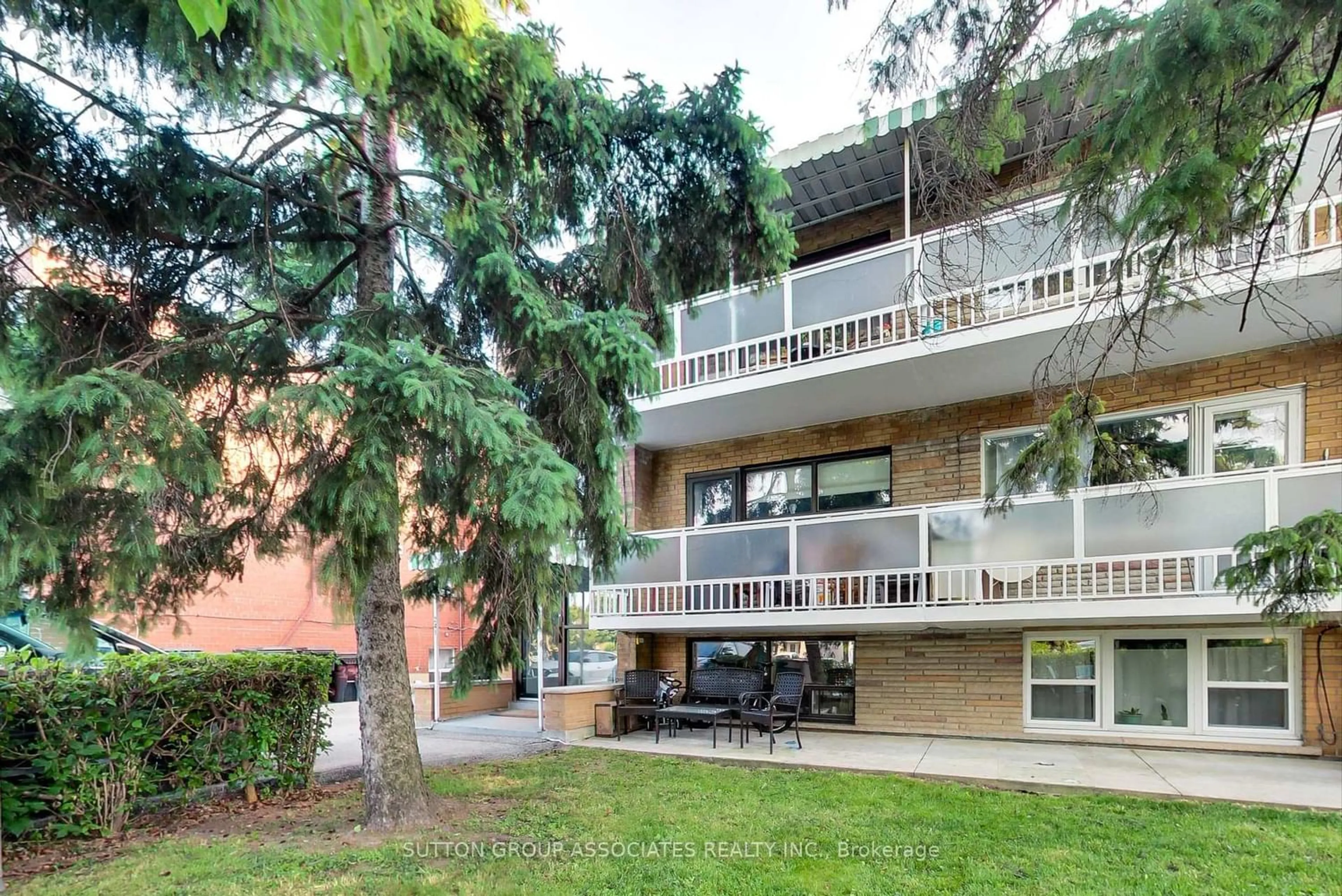 Unknown for 241 Pannahill Rd, Toronto Ontario M3H 4N9