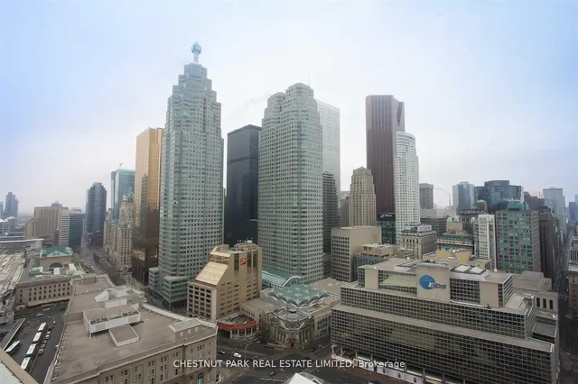 25 The Esplanade #2107, Toronto 4