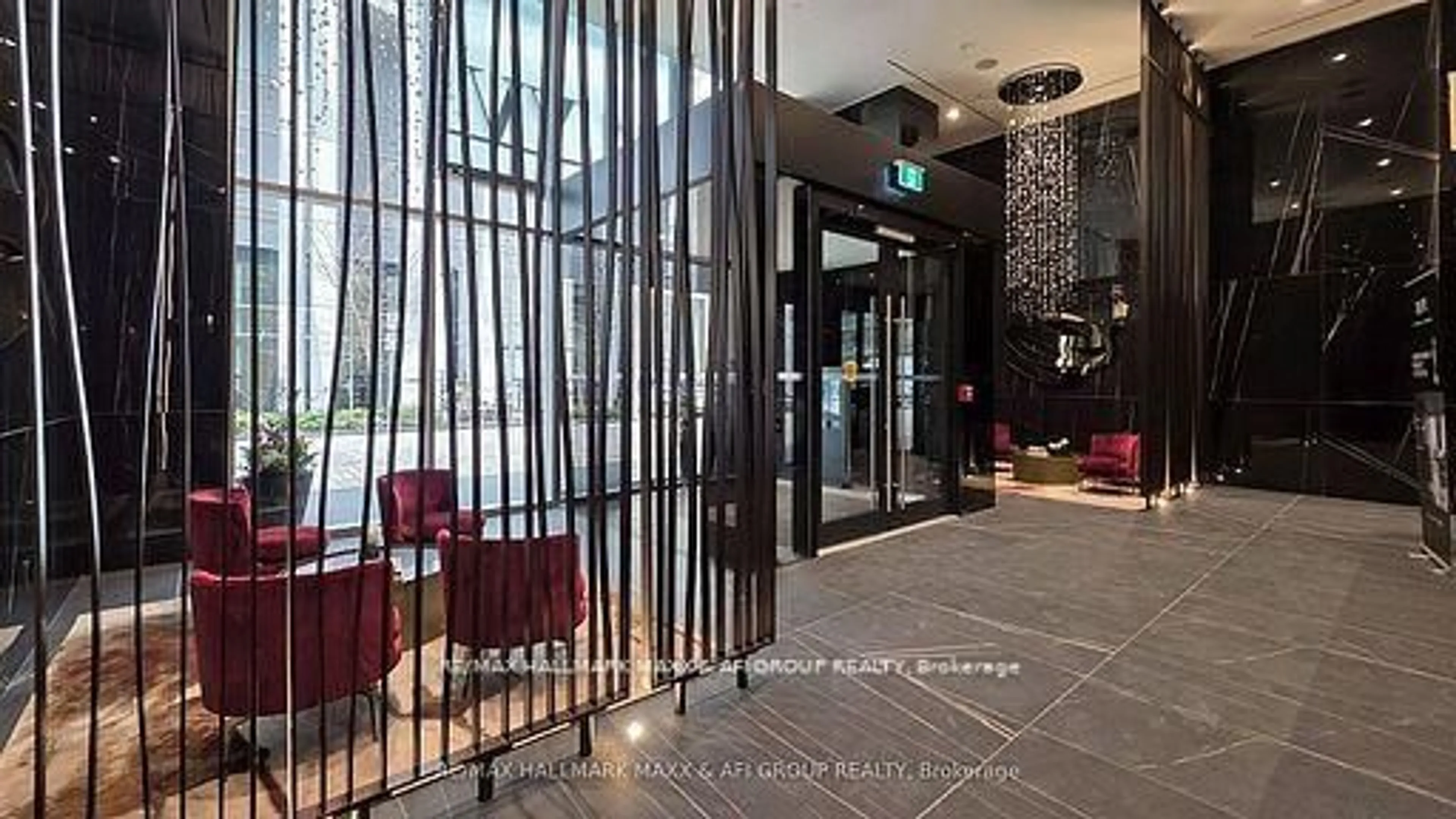 Indoor foyer for 11 Yorkville Ave #2510, Toronto Ontario M4W 0B7