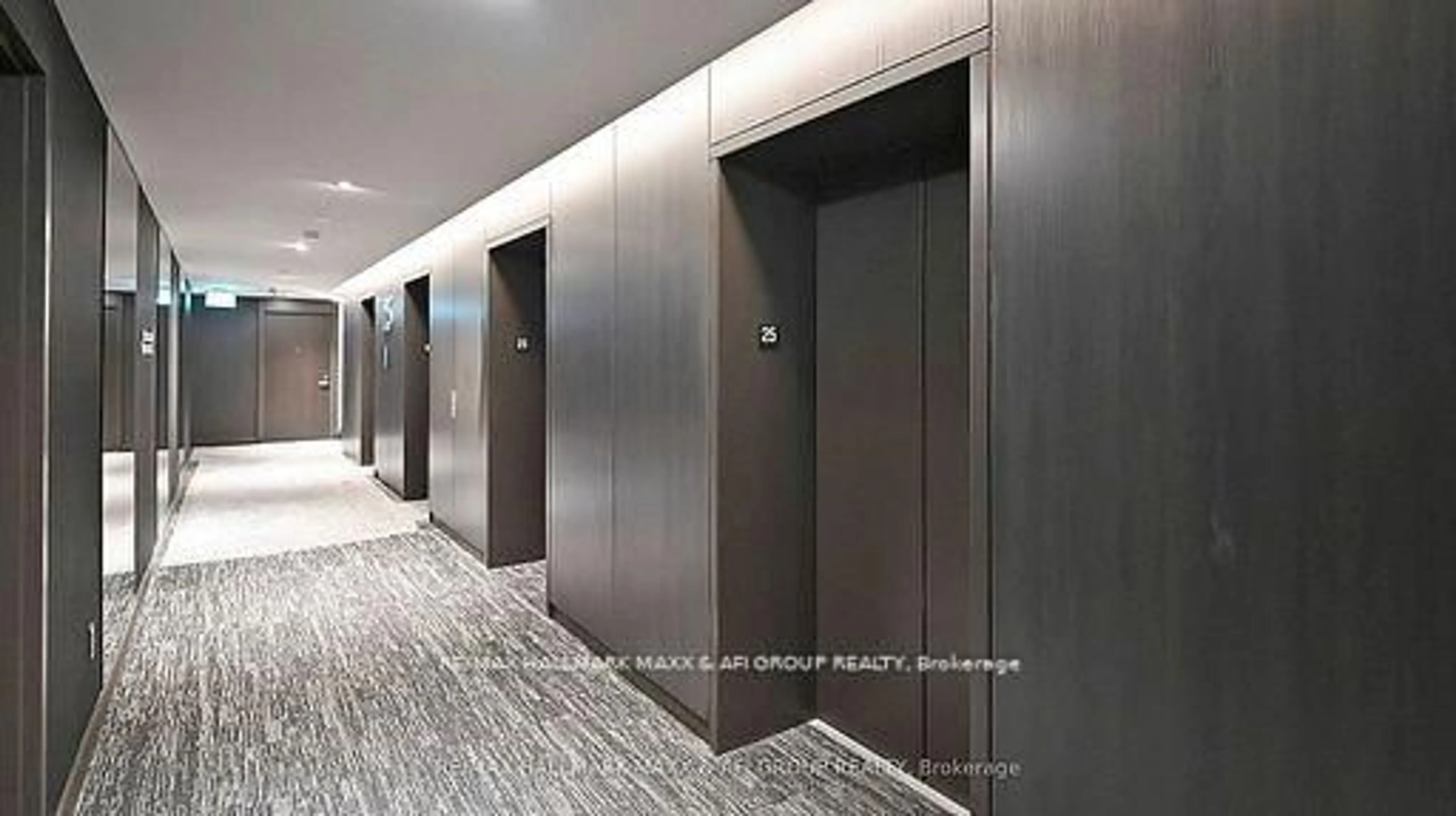 Indoor foyer for 11 Yorkville Ave #2510, Toronto Ontario M4W 0B7
